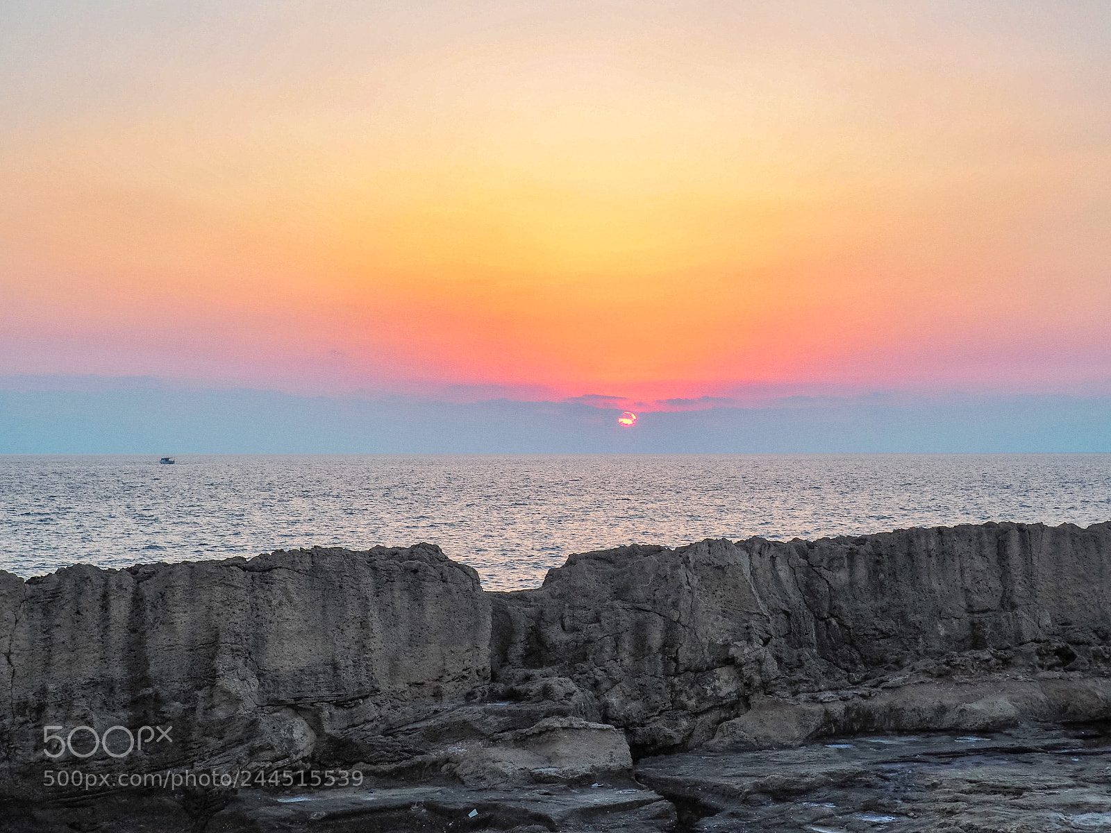Olympus OM-D E-M10 II sample photo. Phoenician wall at sunset photography