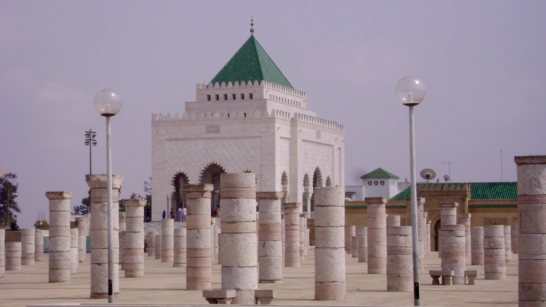 Sony DSC-S650 sample photo. Mohamed 5 grave photography