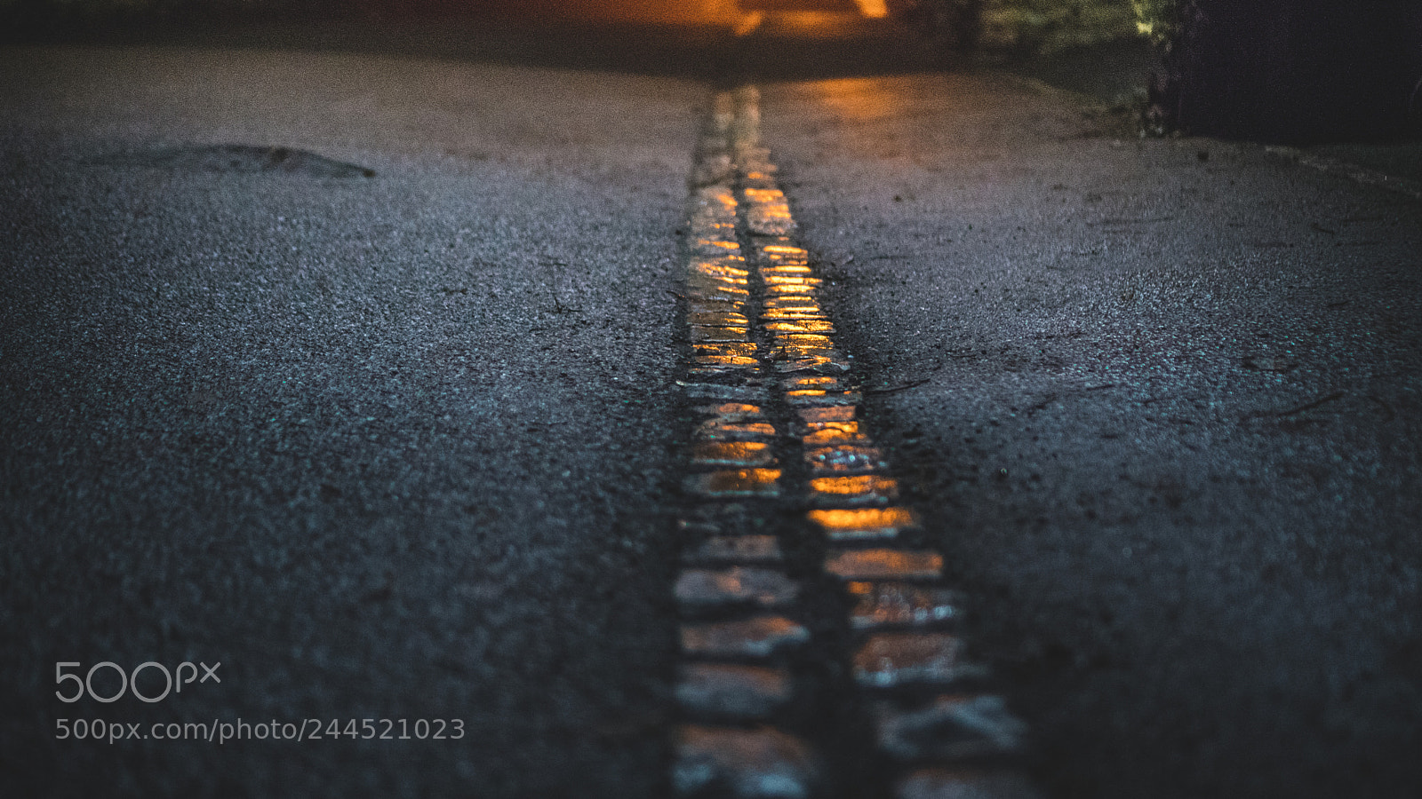 Sony a6300 sample photo. Night photography