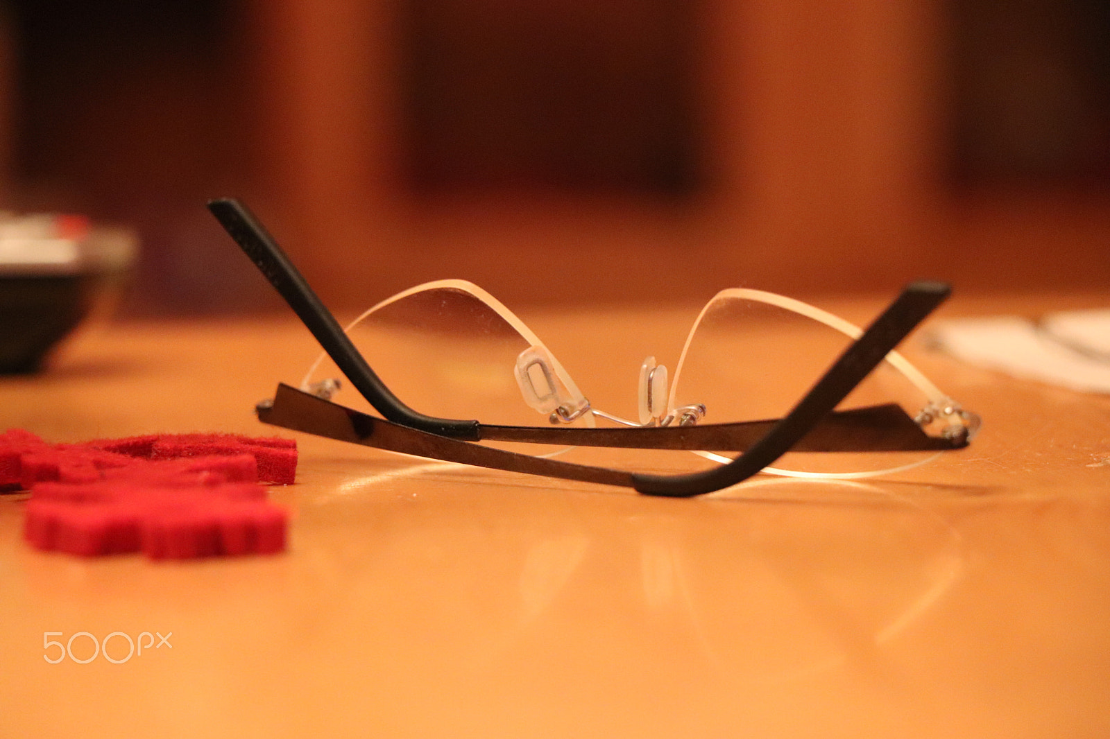 Canon EOS 77D (EOS 9000D / EOS 770D) sample photo. Glasses photography