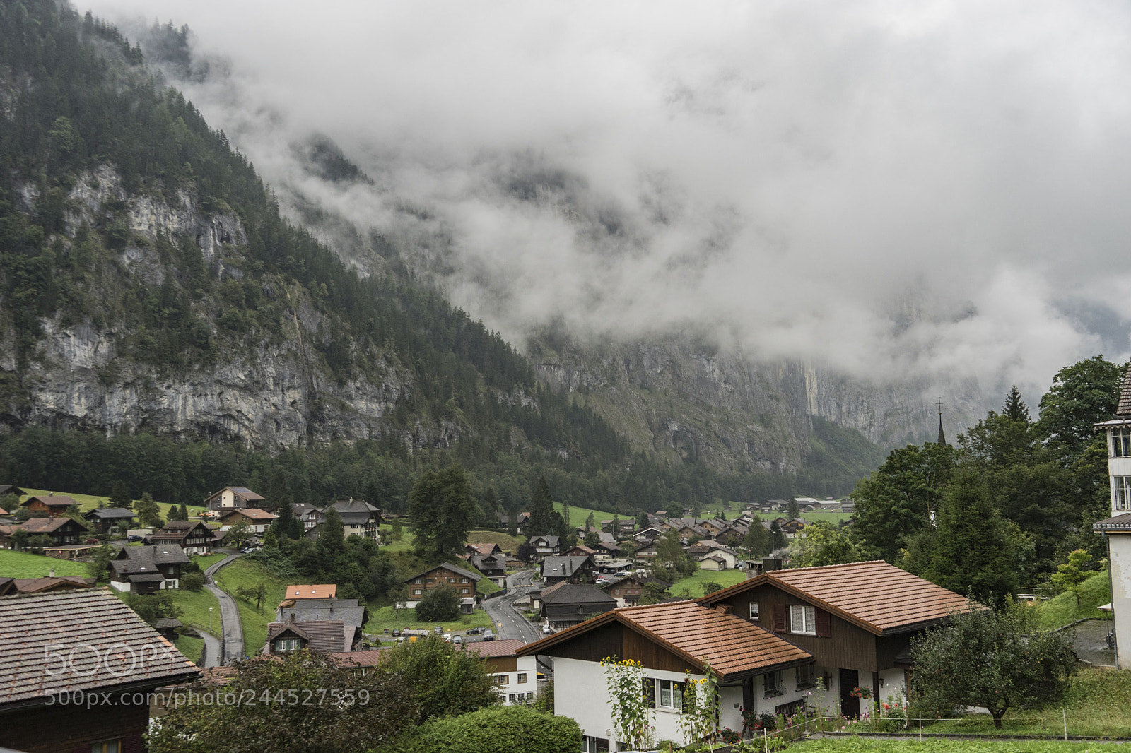 Sony a7 II sample photo. Lauternbrunnen photography