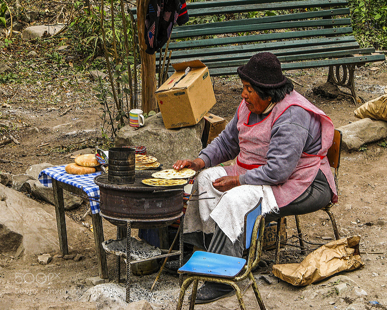 Canon POWERSHOT S5 IS sample photo. The tortillas cook photography