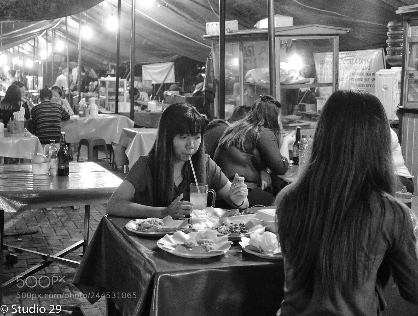 Canon EOS M3 sample photo. Consuming! photography