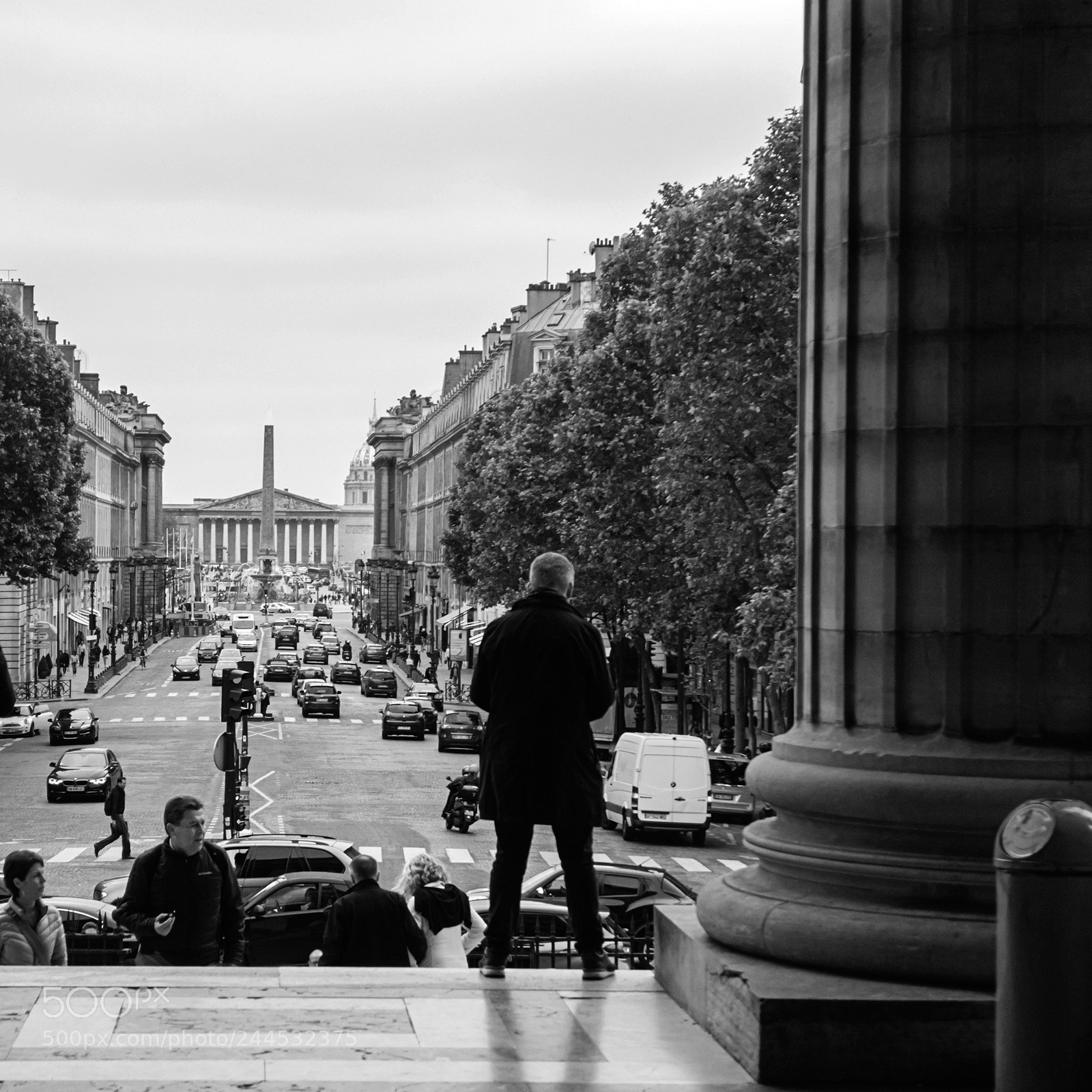 Panasonic Lumix DMC-LX7 sample photo. Rue royale photography