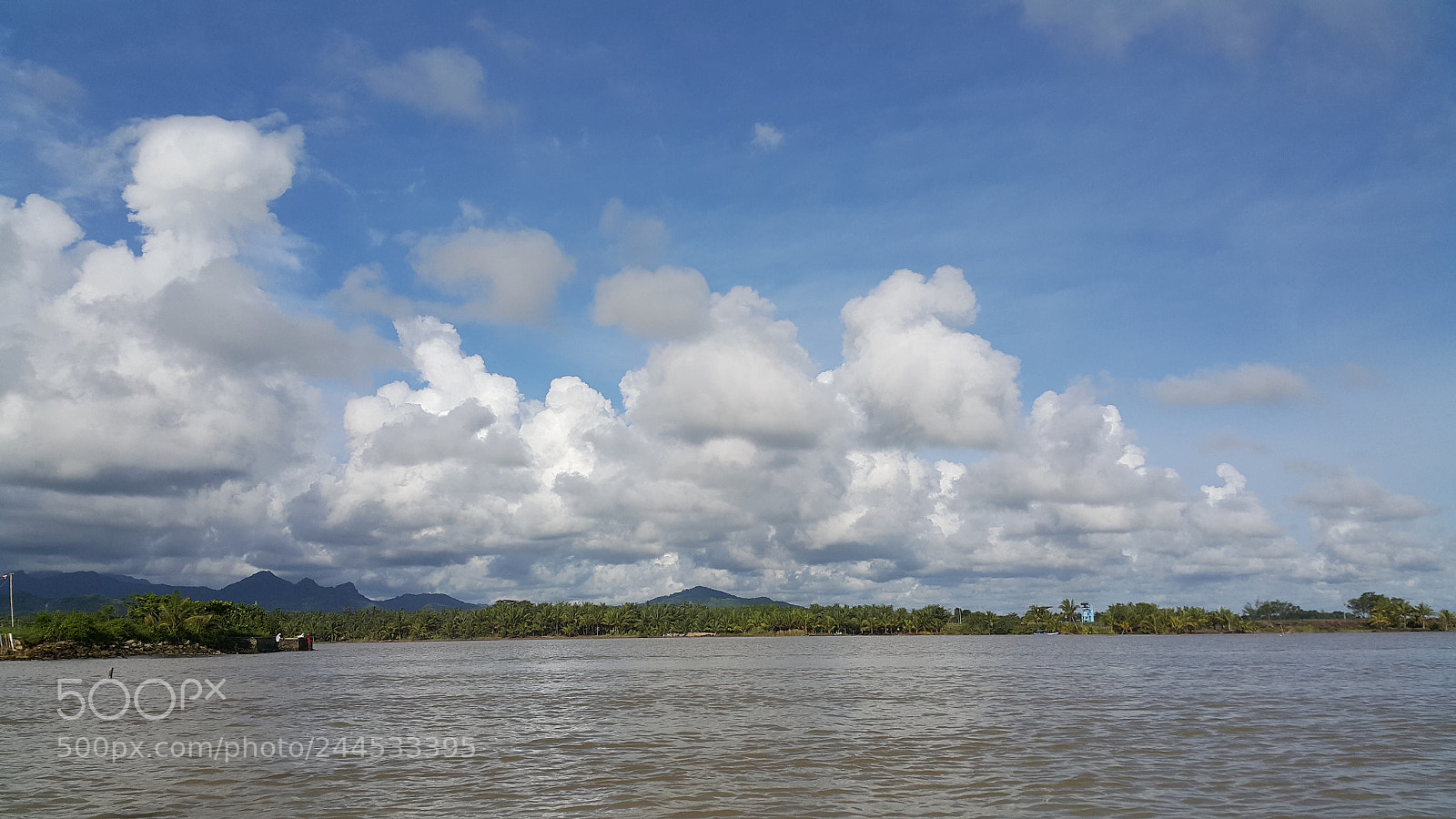 Samsung Galaxy Note4 sample photo. The blue sky over photography