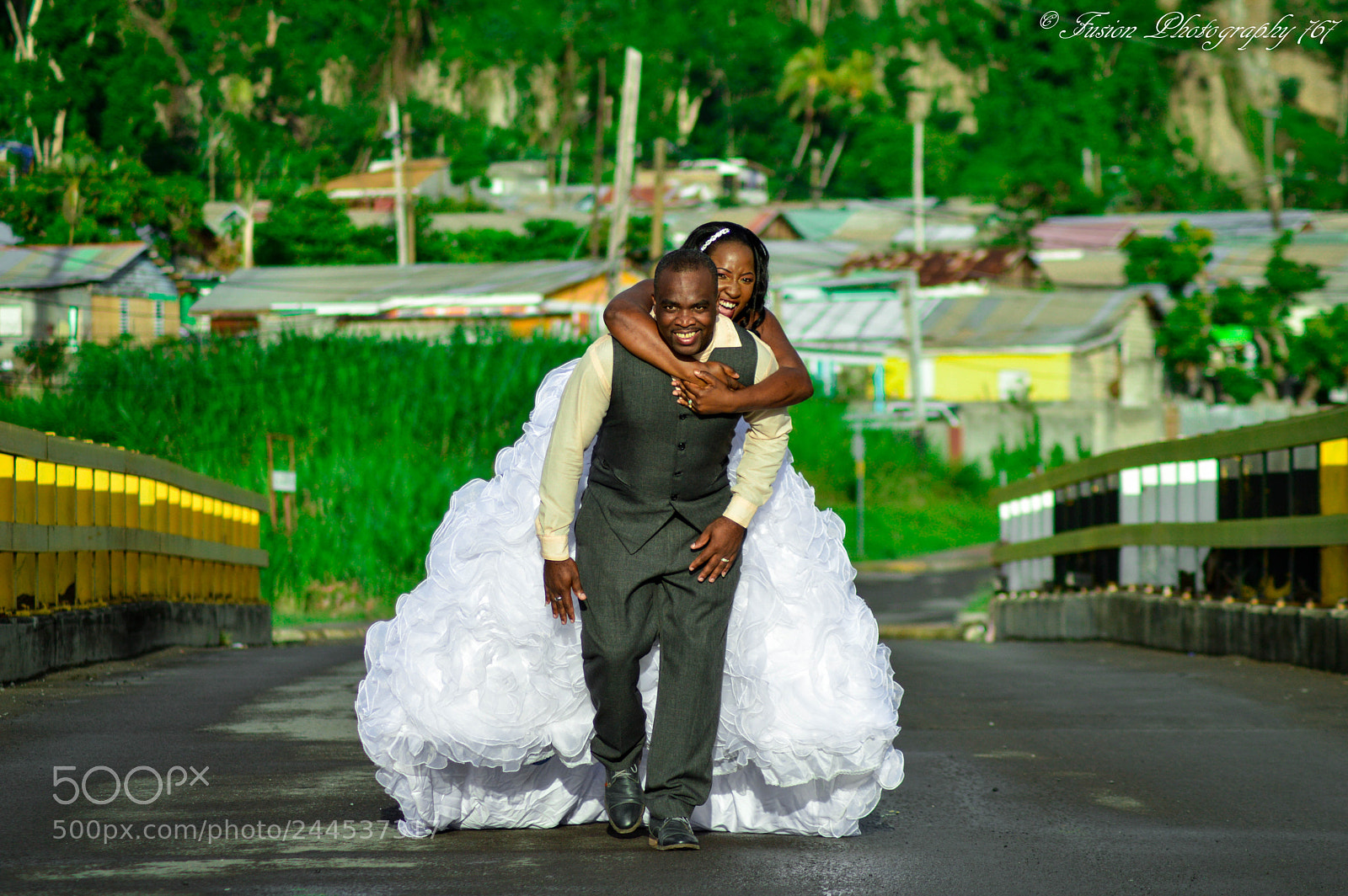Nikon D3200 sample photo. I will carry you photography