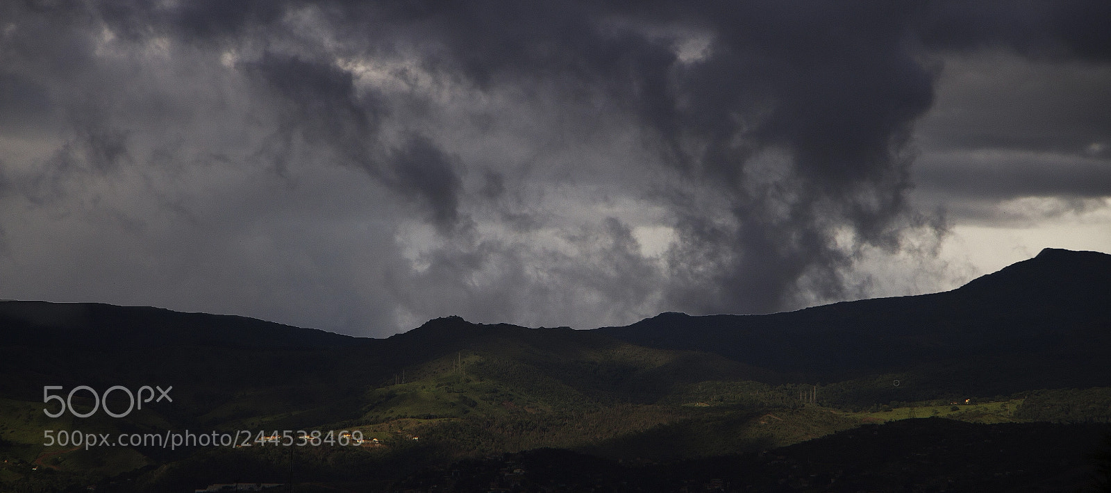 Canon EOS 700D (EOS Rebel T5i / EOS Kiss X7i) sample photo. Tempo de chuva photography