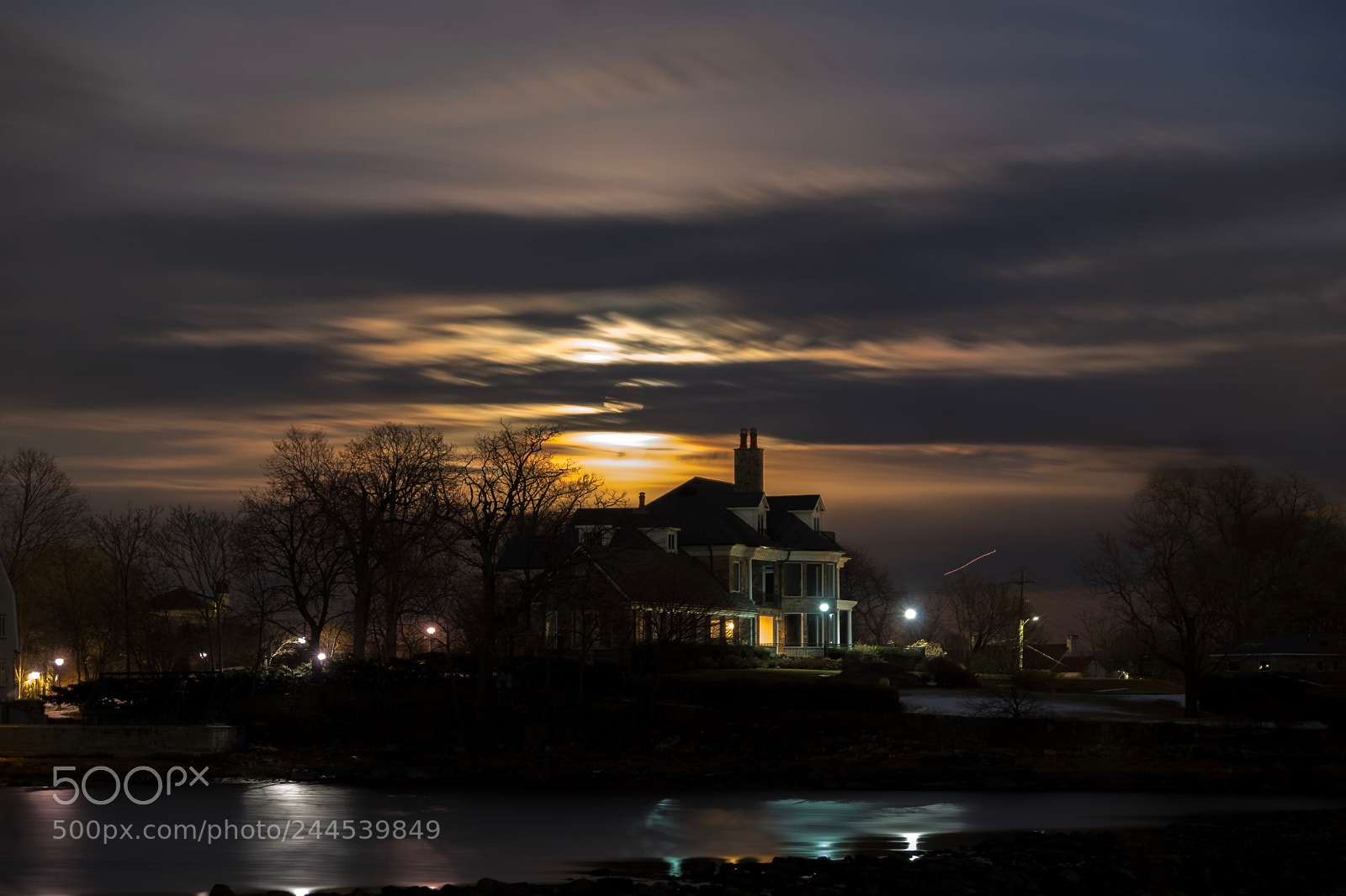 Fujifilm X-T2 sample photo. Moonlit house photography