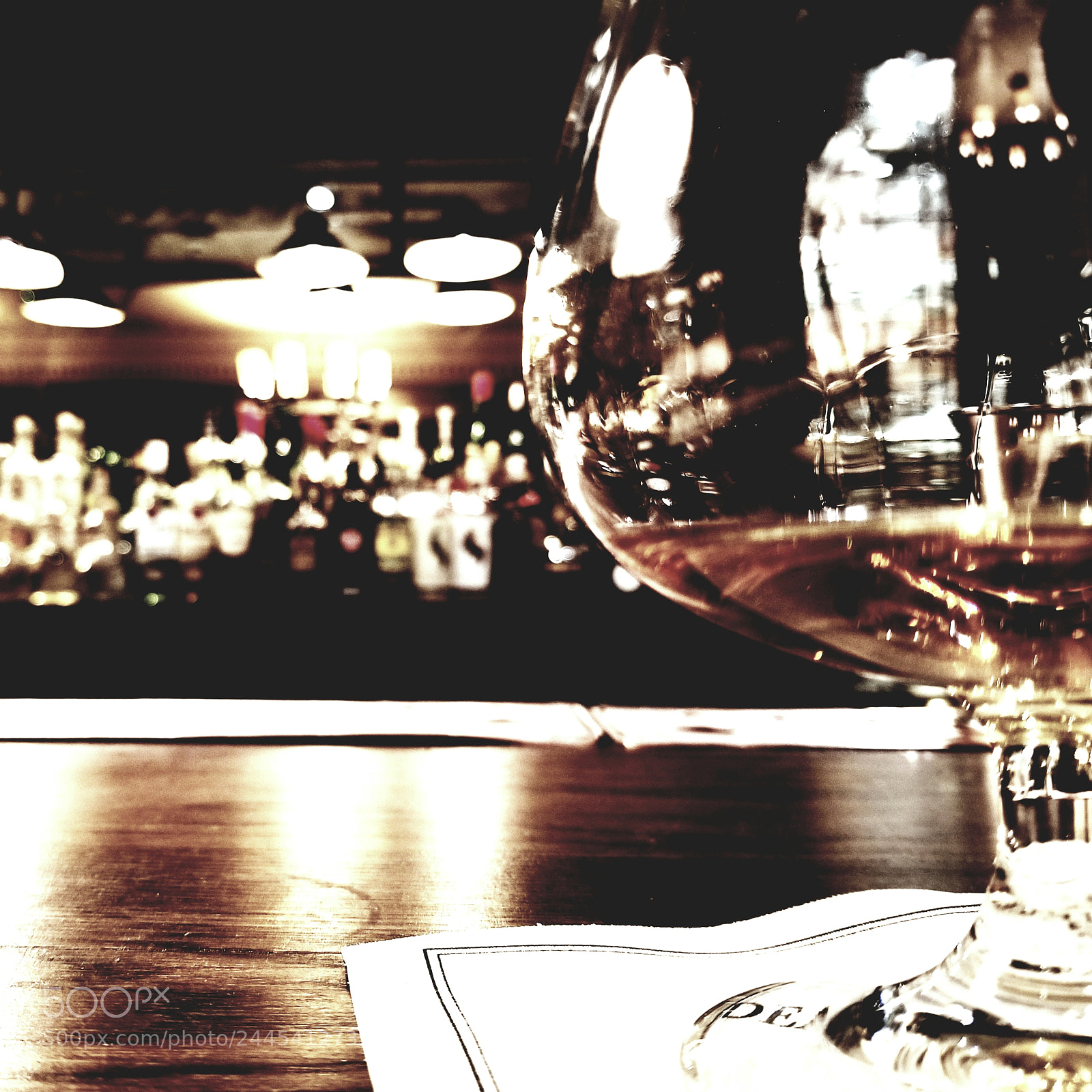 Samsung Galaxy S8 sample photo. London bar photography