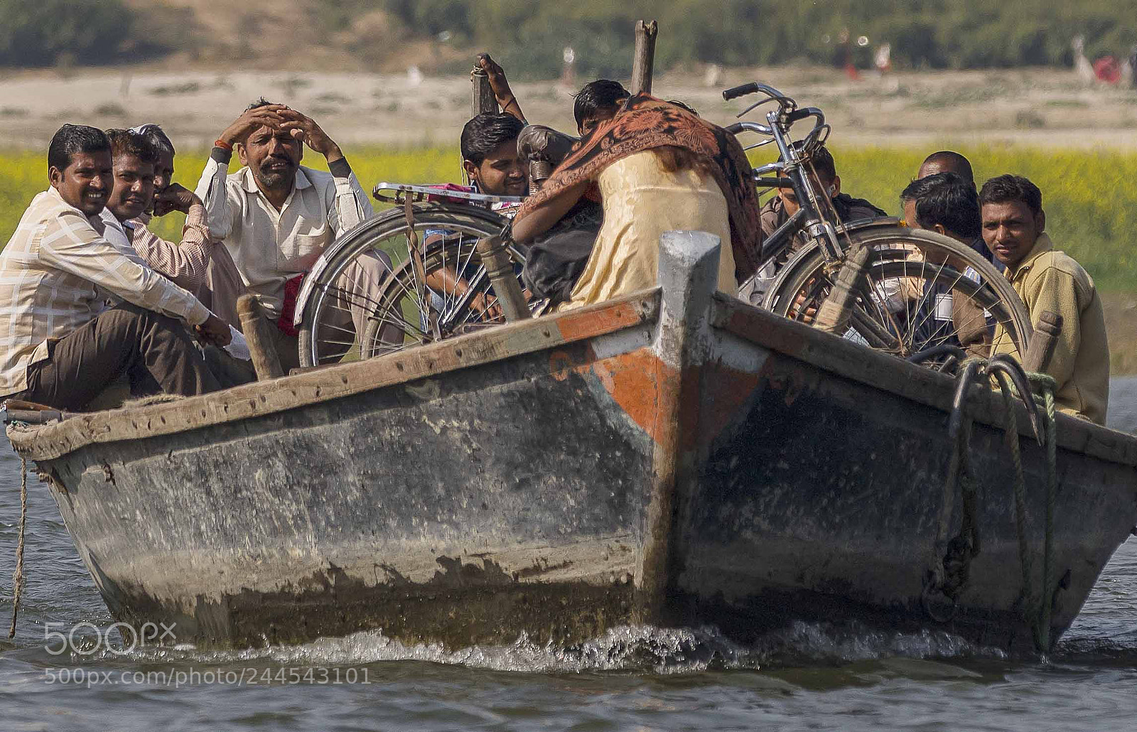 Canon EOS 7D Mark II sample photo. Ferry on the ganges photography