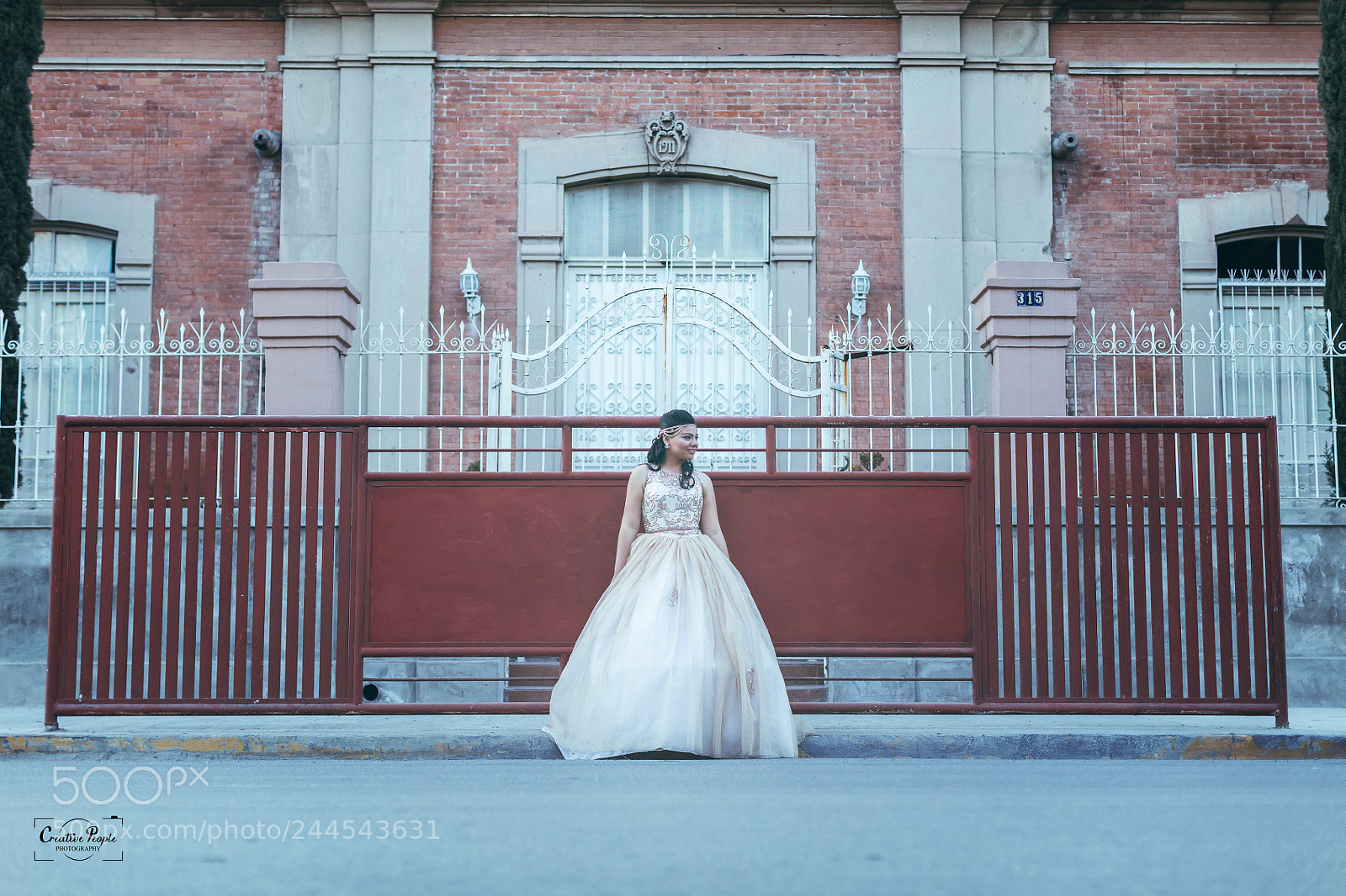 Canon EOS 5DS R sample photo. Special day photography