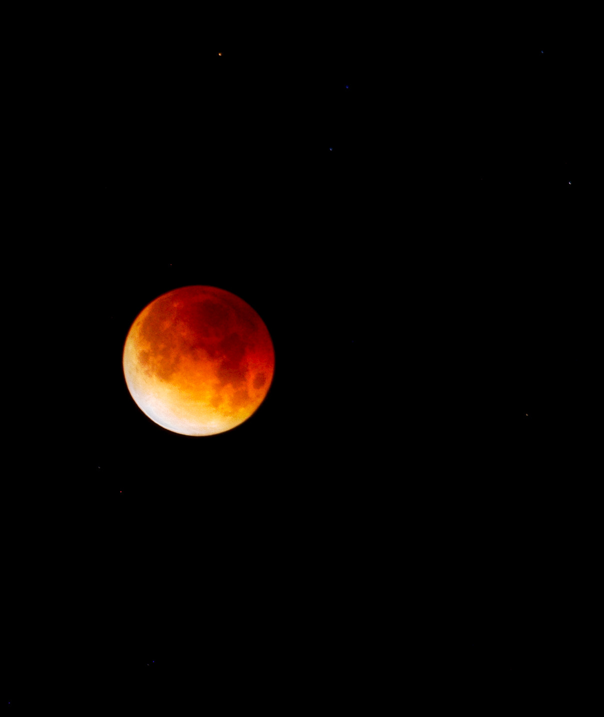 Canon EF 70-300mm F4-5.6 IS USM sample photo. Super blue blood moon photography