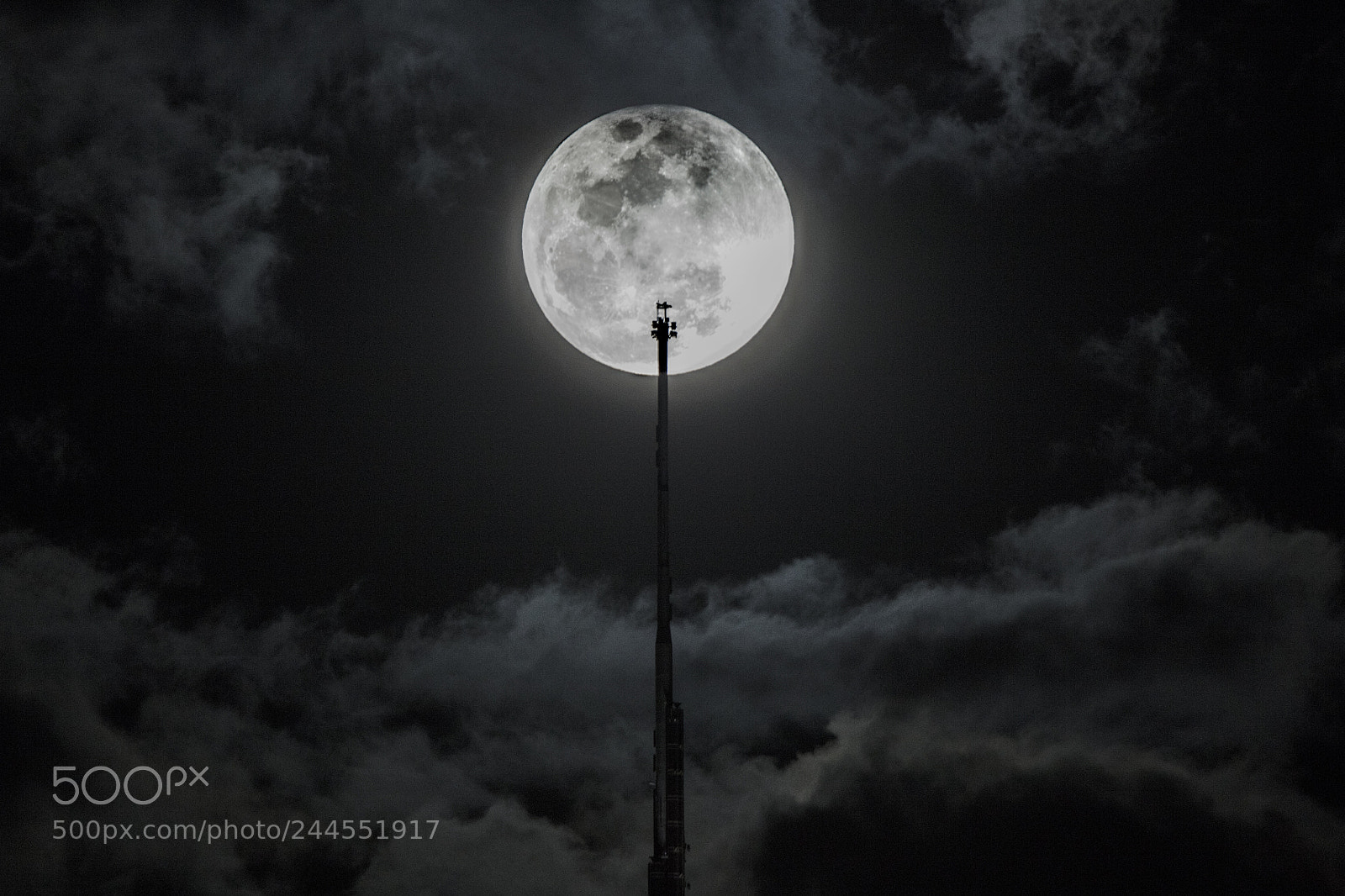 Canon EOS 5DS R sample photo. Super moon photography