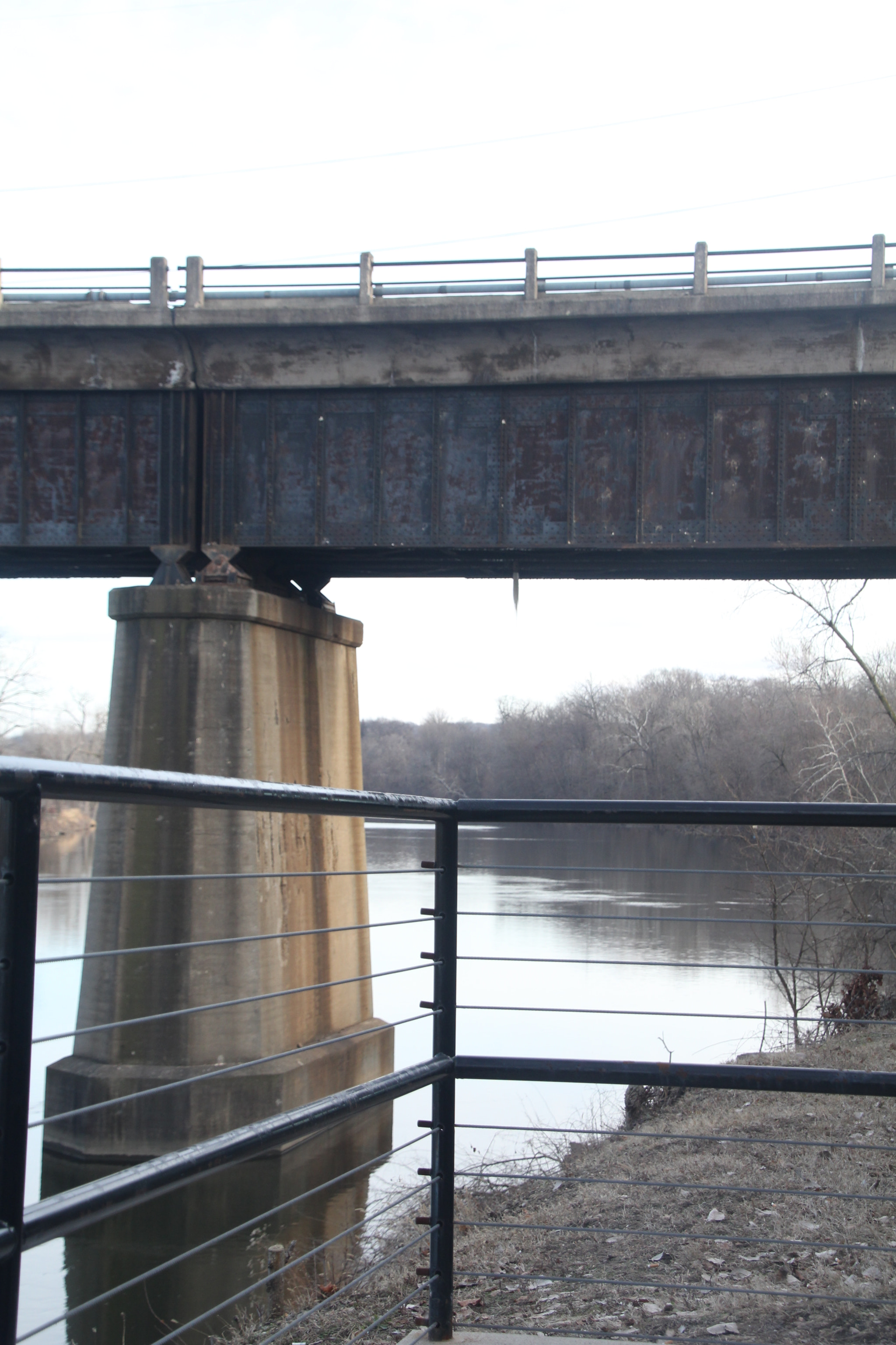 Canon EOS 1200D (EOS Rebel T5 / EOS Kiss X70 / EOS Hi) sample photo. Two bridges. 兩座橋 dos puentes deux ponts. 2つの橋。 photography