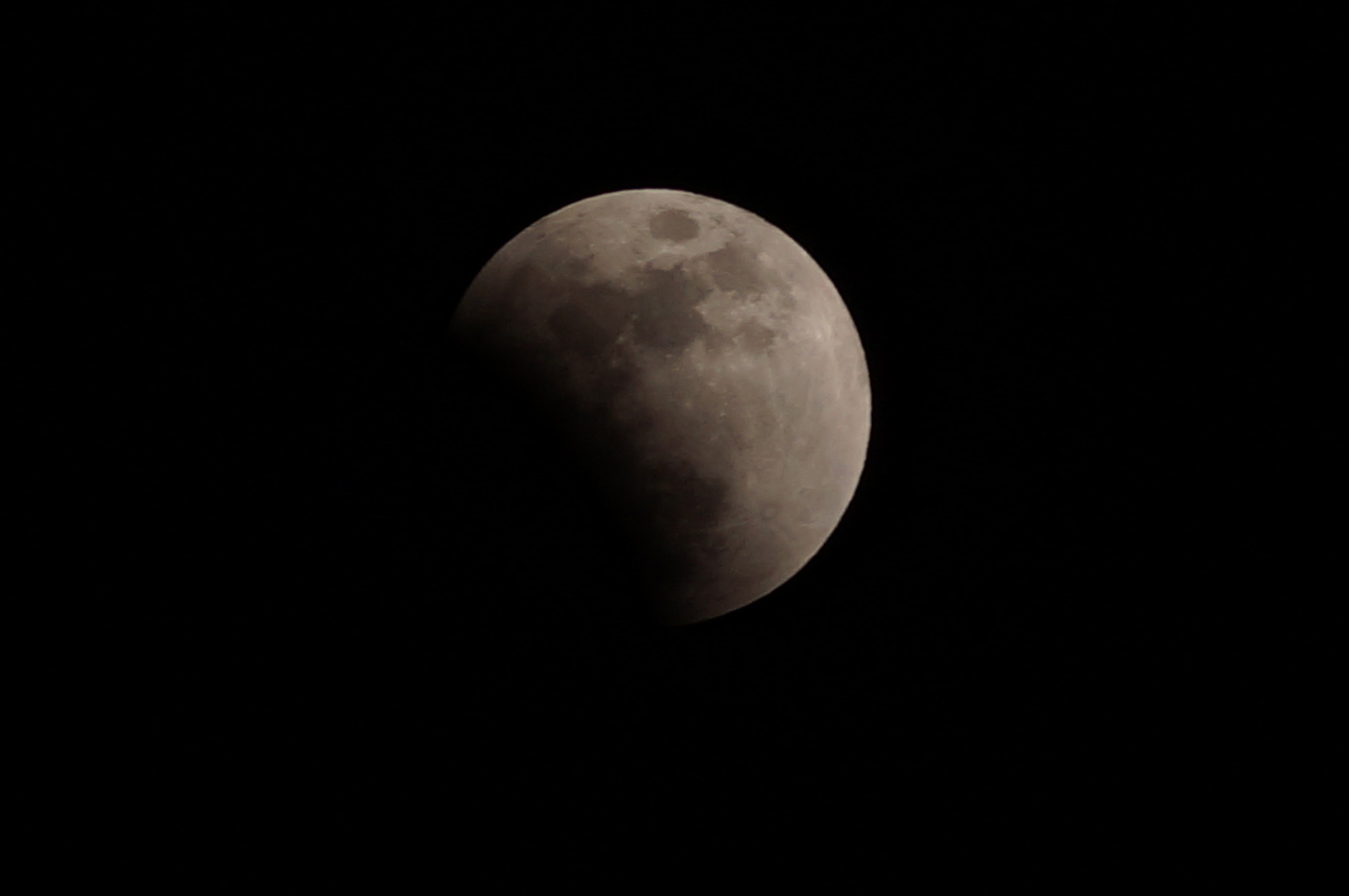 Sony DT 55-200mm F4-5.6 SAM sample photo. 2018　super blue blood moon photography