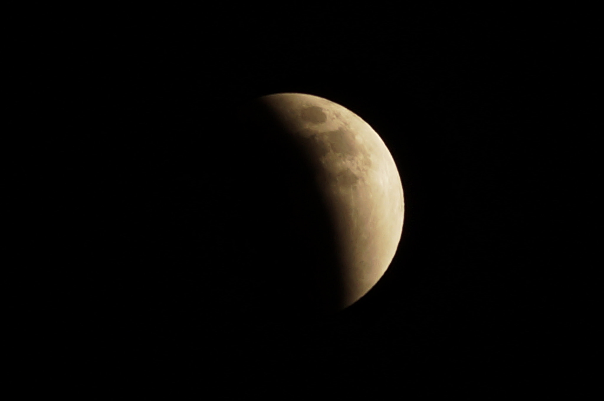Sony DT 55-200mm F4-5.6 SAM sample photo. 2018　super blue blood moon photography