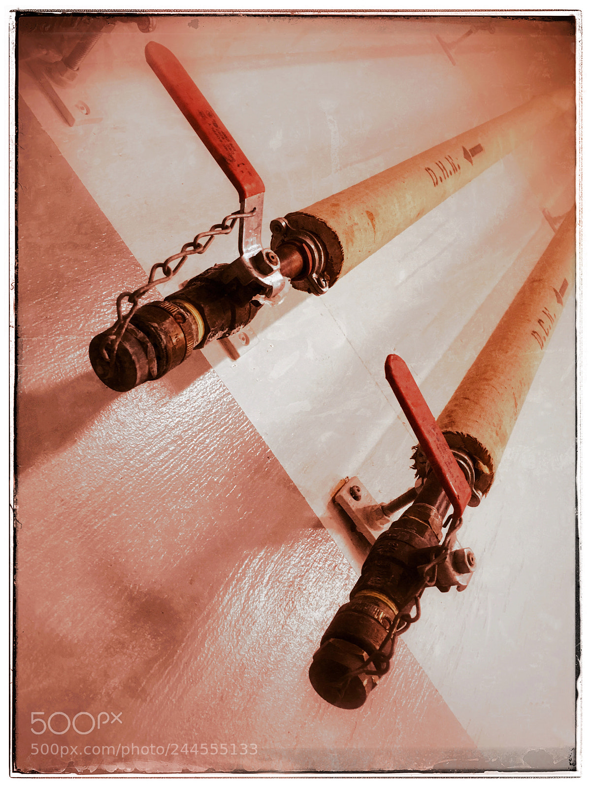 Apple iPhone SE sample photo. Pipes. photography
