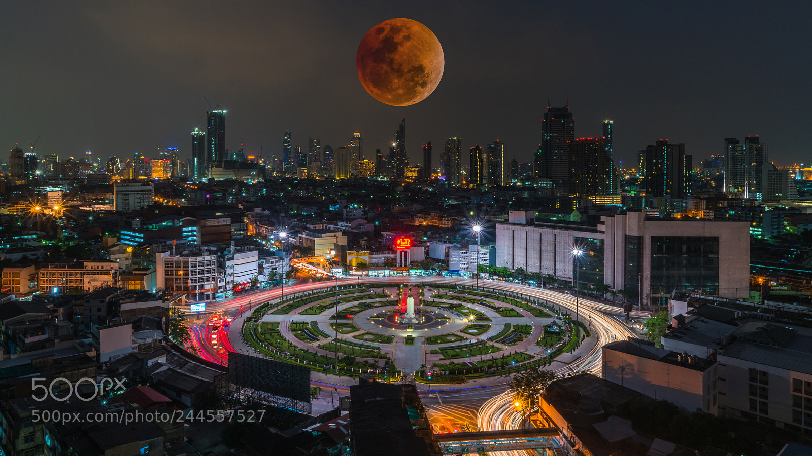 Sony a7R II sample photo. Super blood moon photography