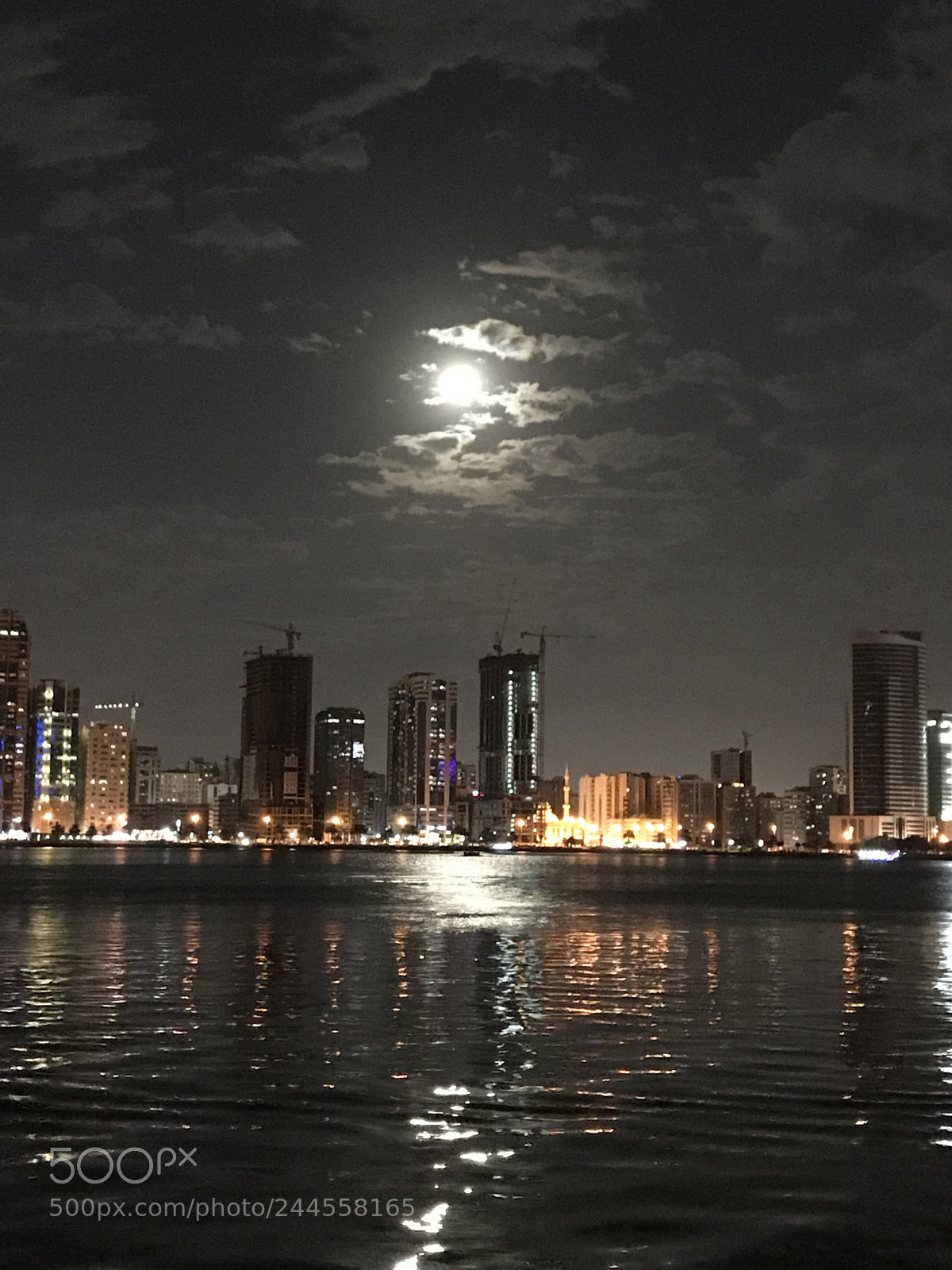 Apple iPhone 7 Plus sample photo. #superbluebloodmoon #corniche photography