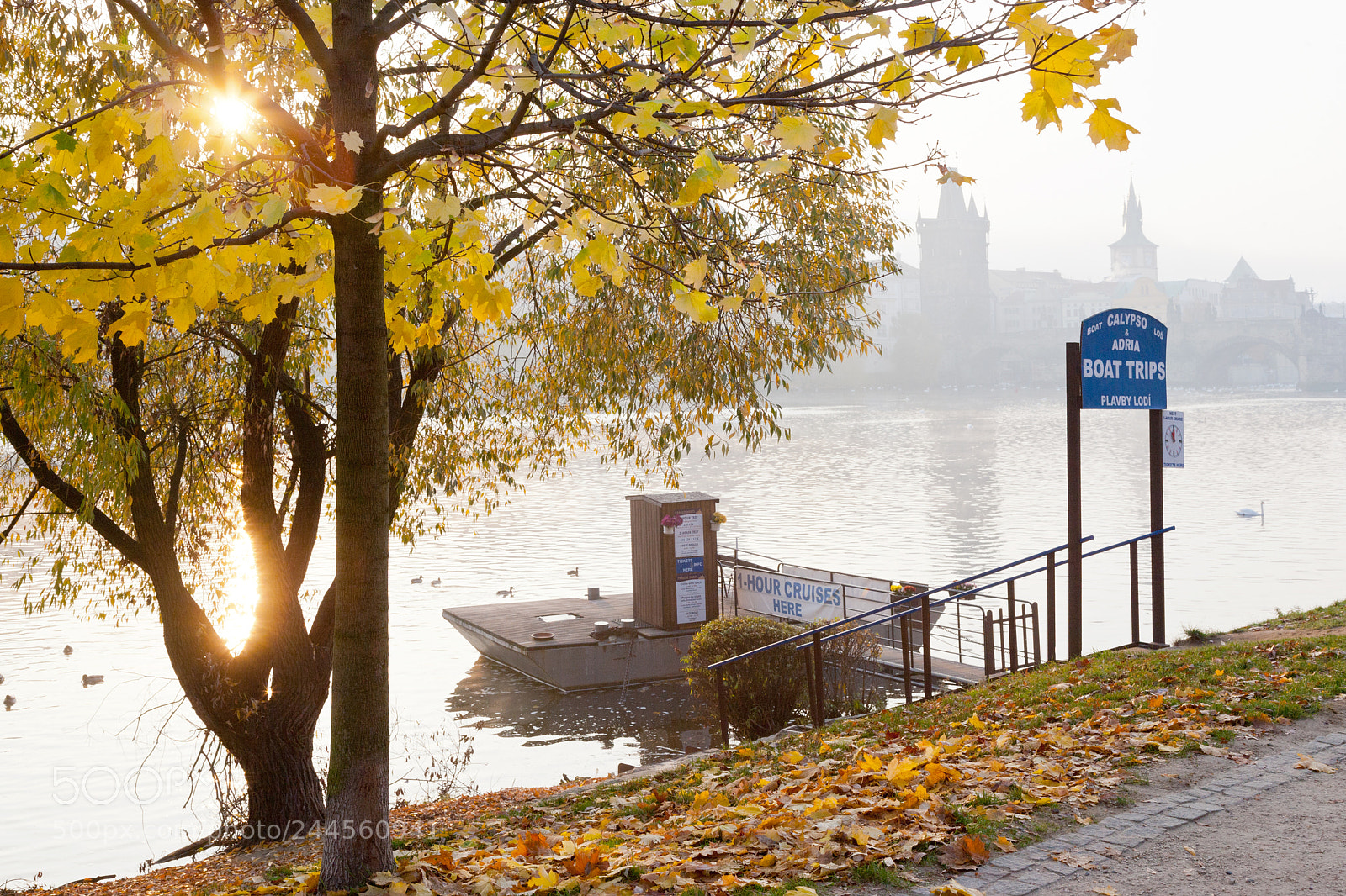 Canon EOS-1Ds Mark II sample photo. Vltava river embankment in photography