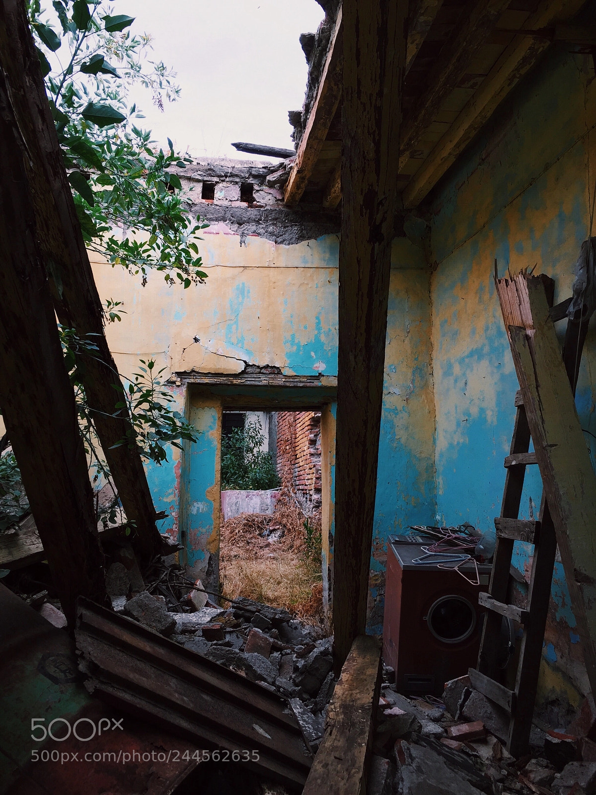 Apple iPhone 6 sample photo. Casa abandonada. photography