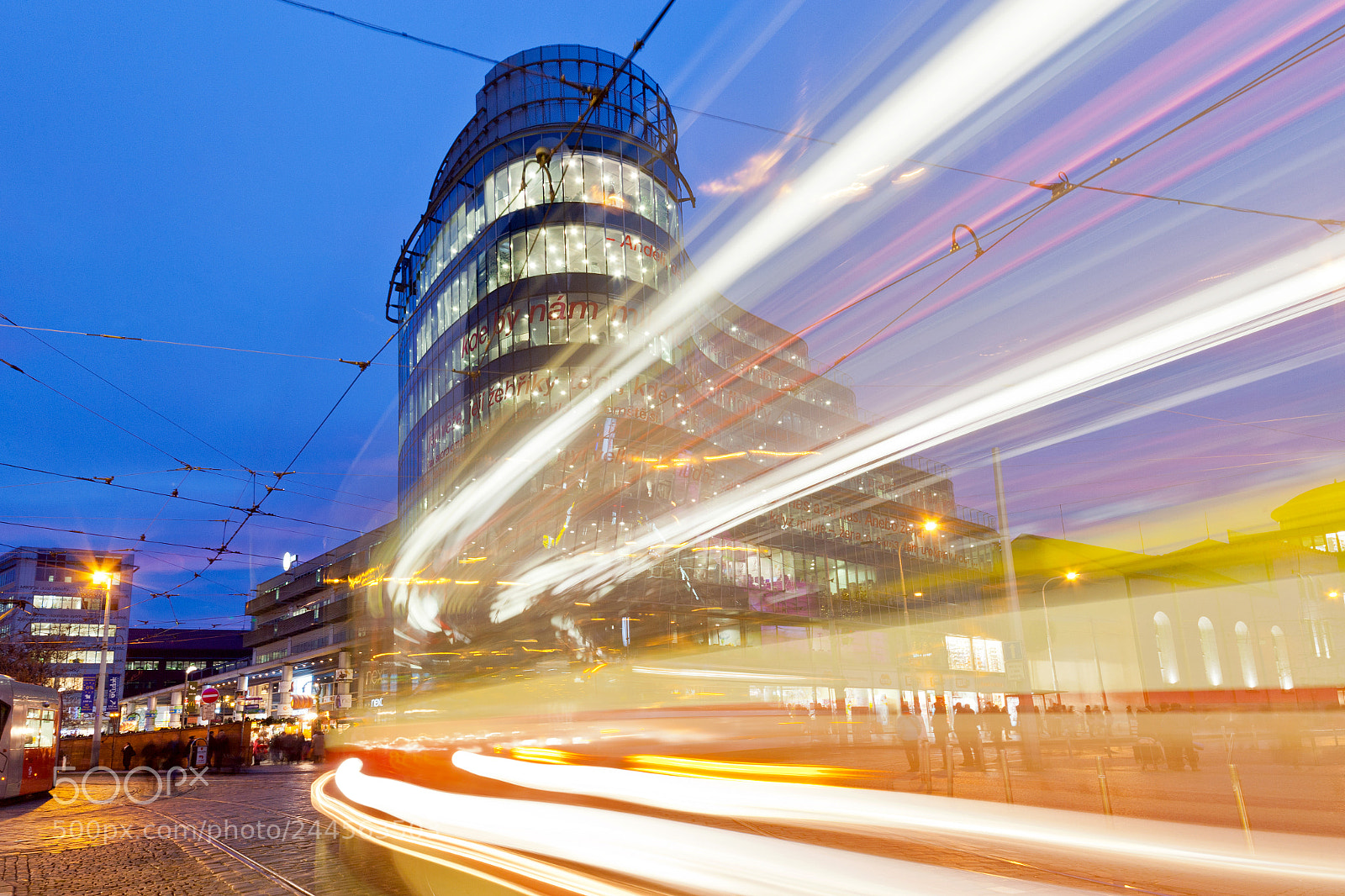Canon EOS-1Ds Mark II sample photo. Golden angel, smichov, prague photography