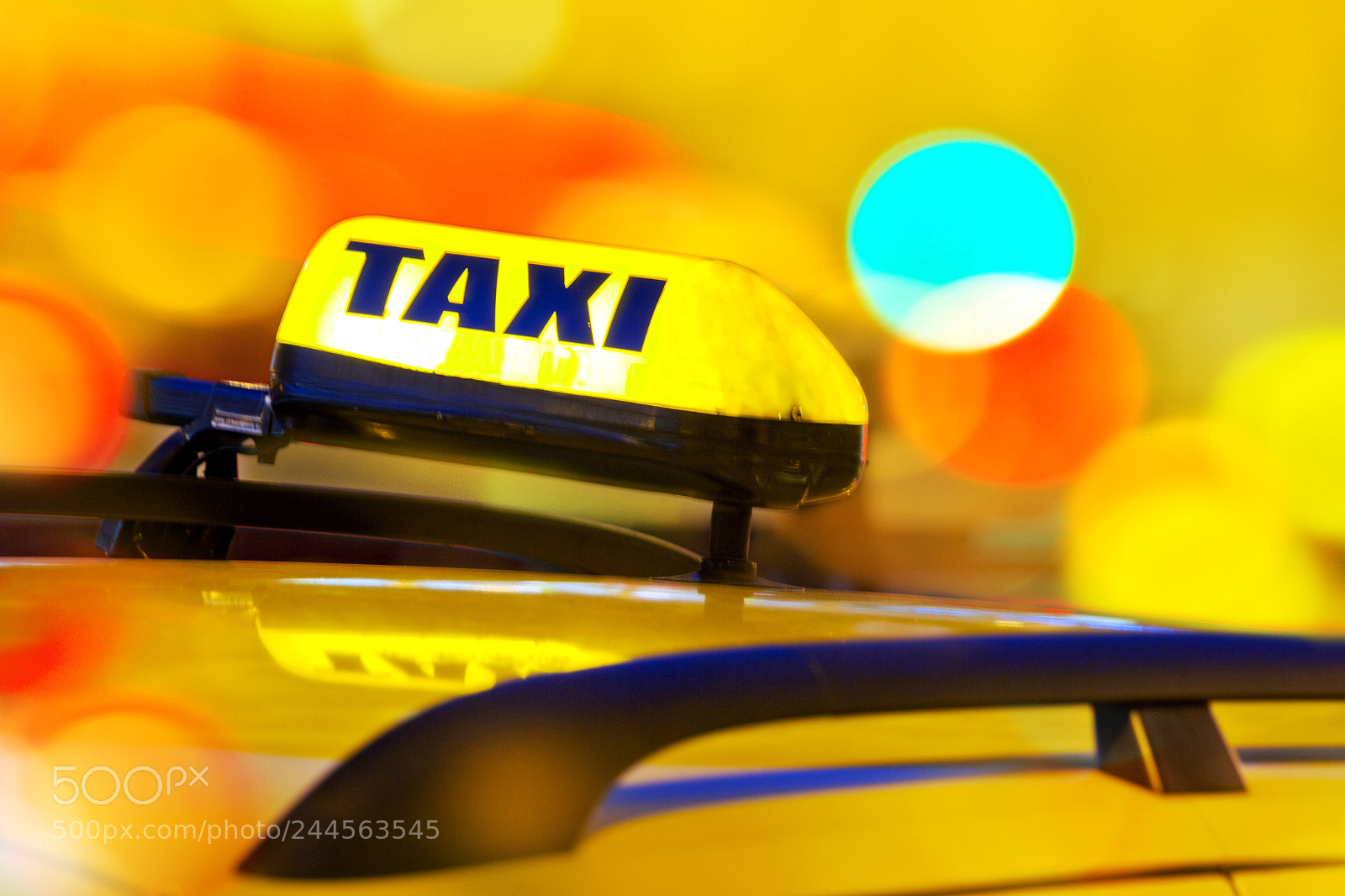 Canon EOS-1Ds Mark II sample photo. Cabs in prague, czech photography