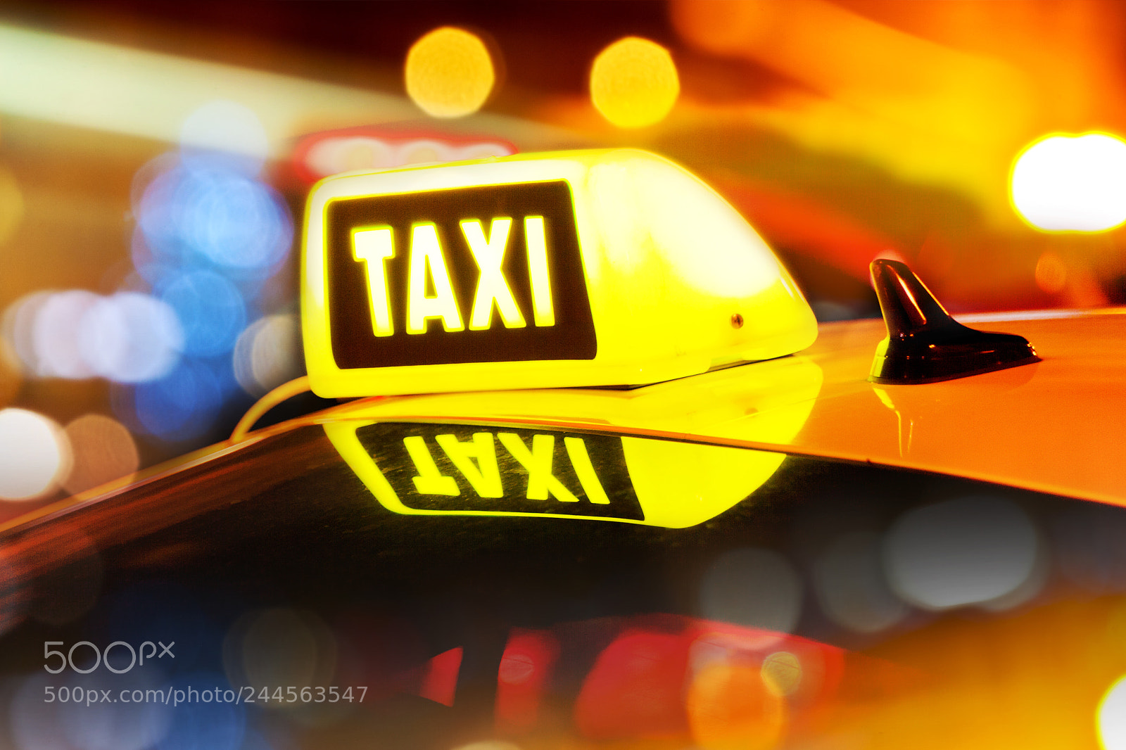 Canon EOS-1Ds Mark II sample photo. Cabs in prague, czech photography