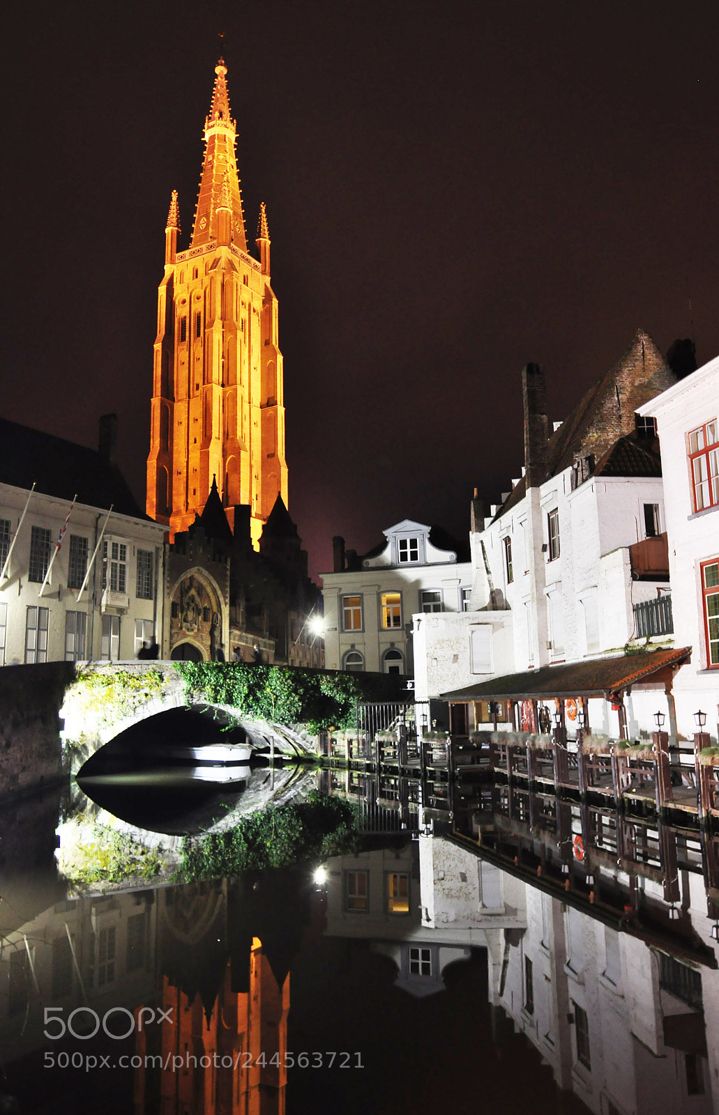 Nikon D5000 sample photo. Night in brugges photography