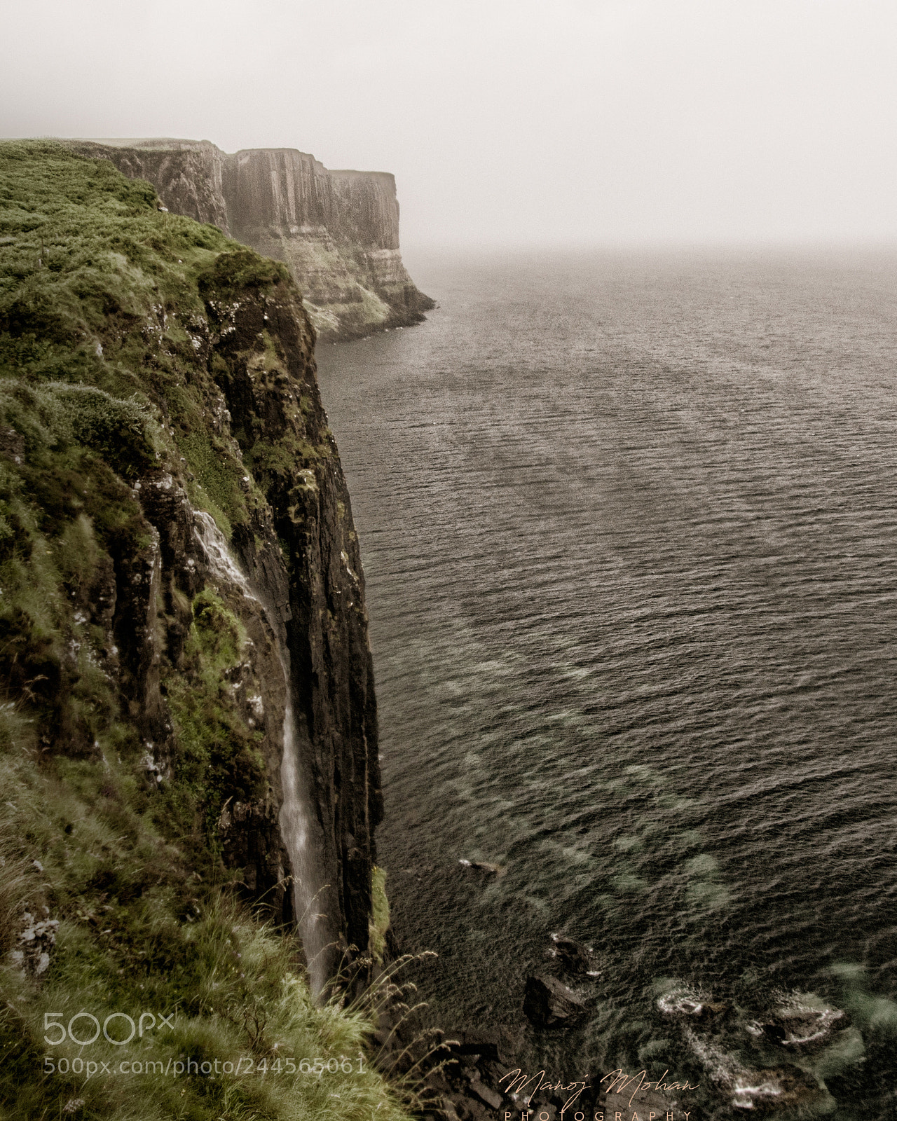 Sony Alpha DSLR-A550 sample photo. Isle of skye view photography