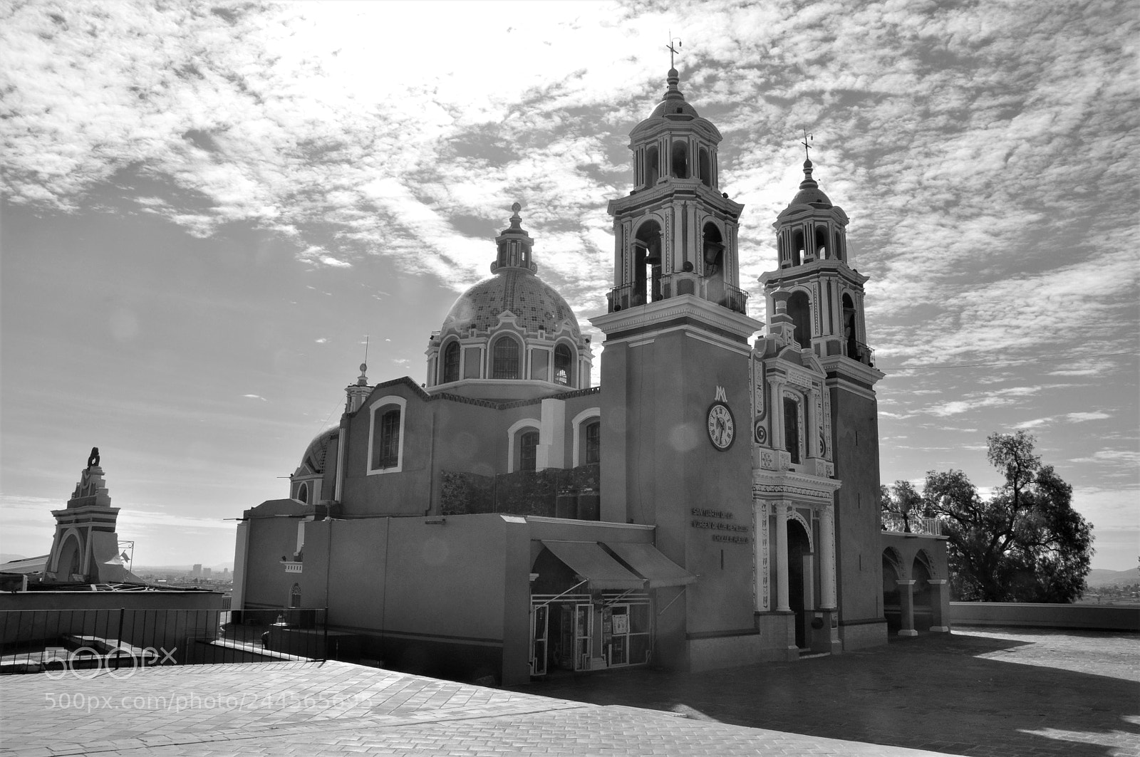 Nikon D90 sample photo. Mexican church photography