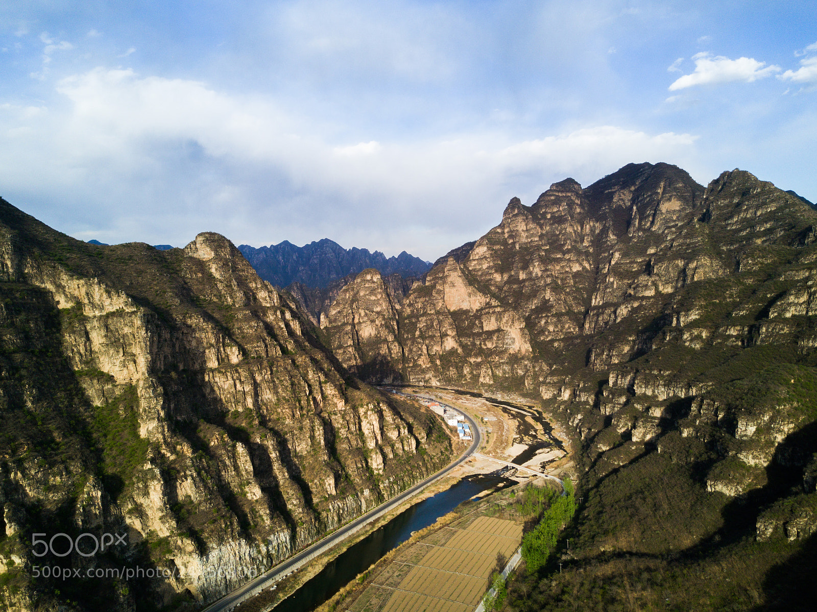 DJI FC220 sample photo. 屏 photography