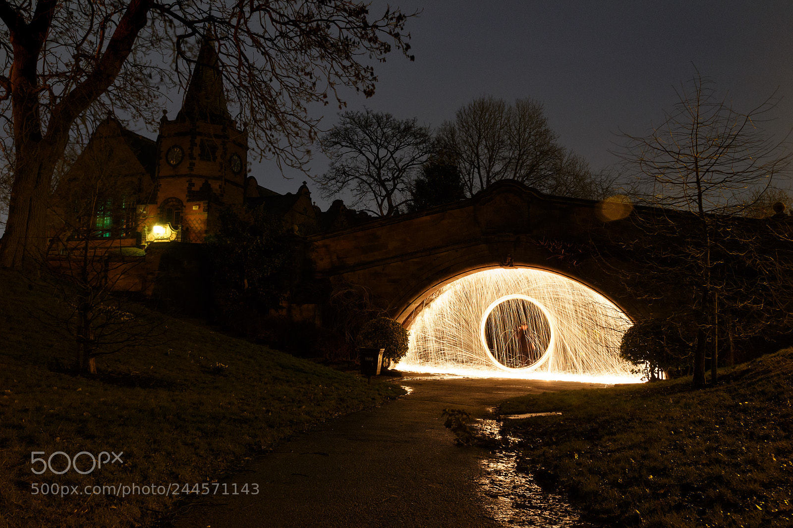 Canon EOS 650D (EOS Rebel T4i / EOS Kiss X6i) sample photo. Port sunlight steel wool photography
