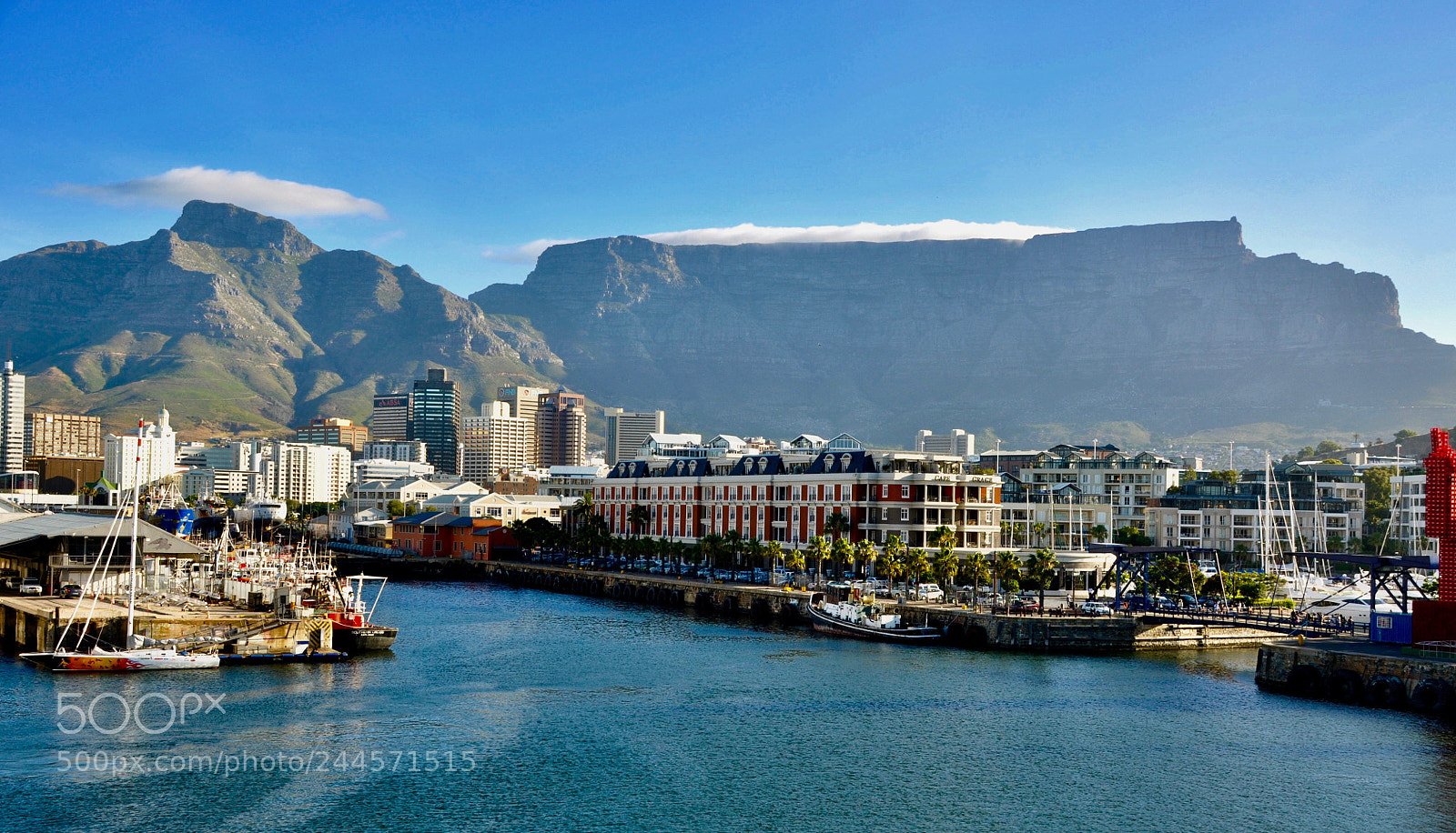 Nikon D90 sample photo. Table mountain early in photography