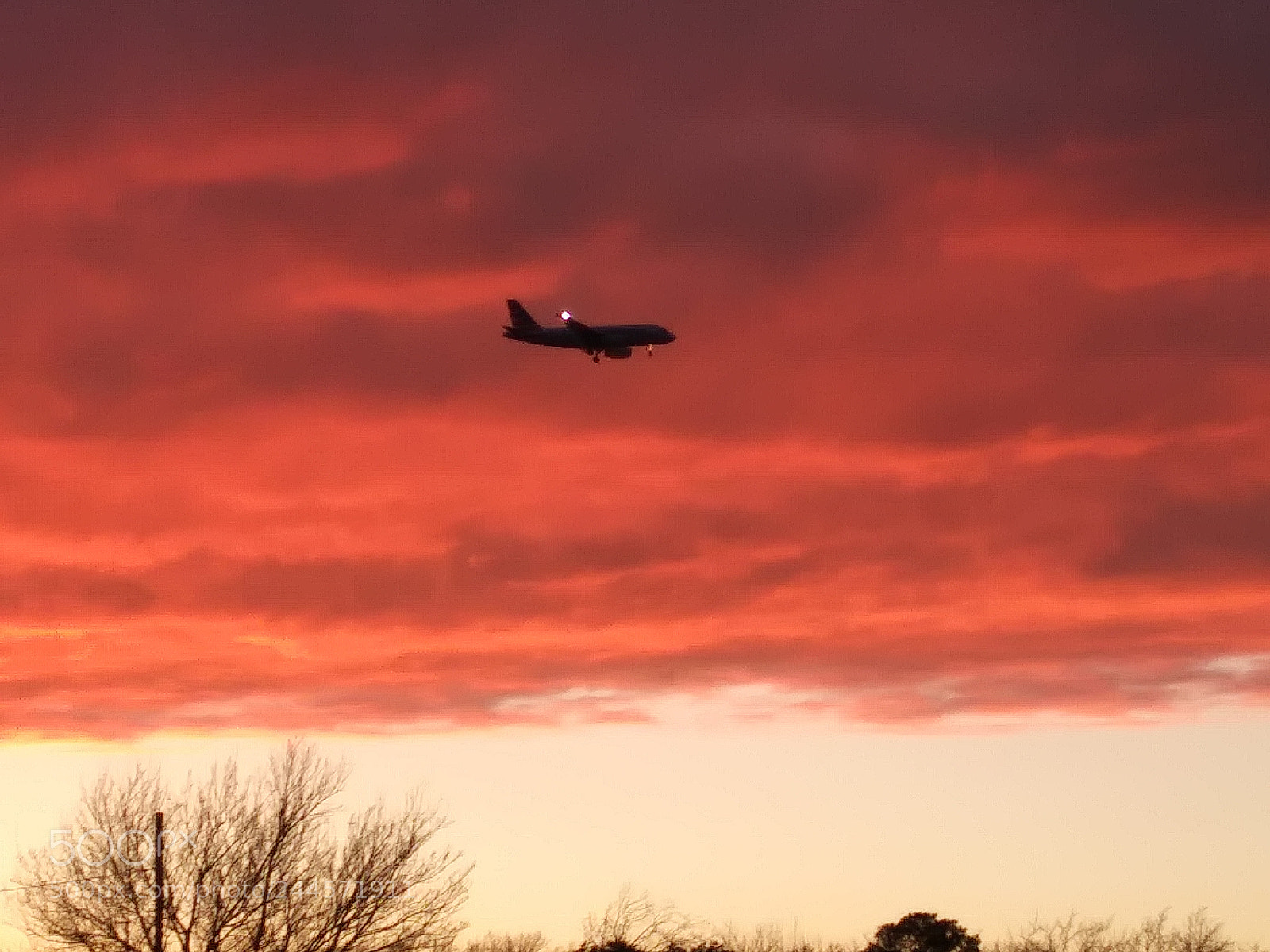 LG ARISTO sample photo. Red skies at night photography