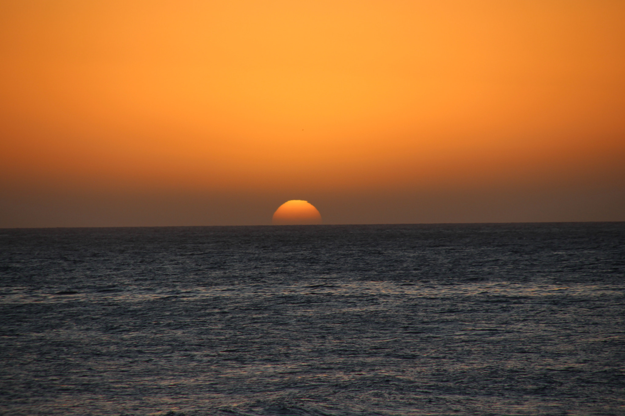 Sigma 18-200mm f/3.5-6.3 DC OS sample photo. "trio"; sea, sky and sun photography