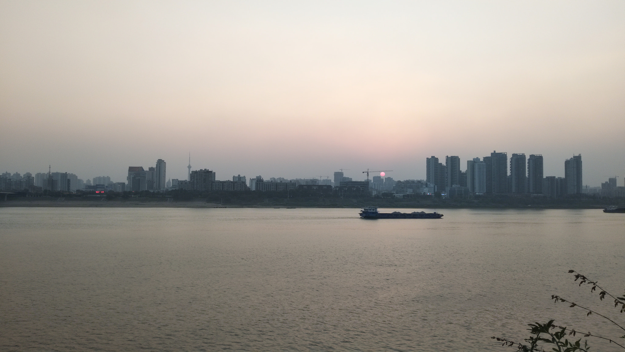 vivo X9 sample photo. River and sun photography