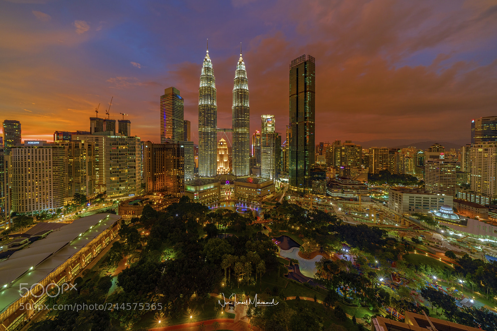 Sony a7R II sample photo. Glorious sunset in kuala photography