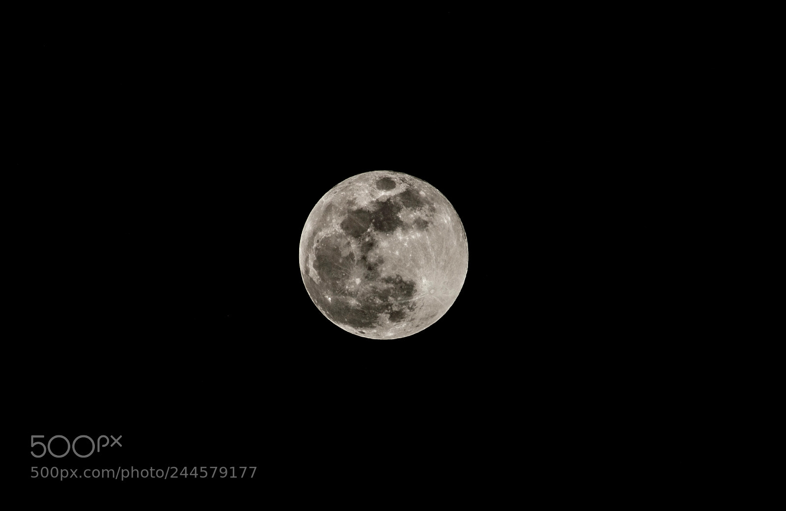 Canon EOS 1200D (EOS Rebel T5 / EOS Kiss X70 / EOS Hi) sample photo. Full moon photography