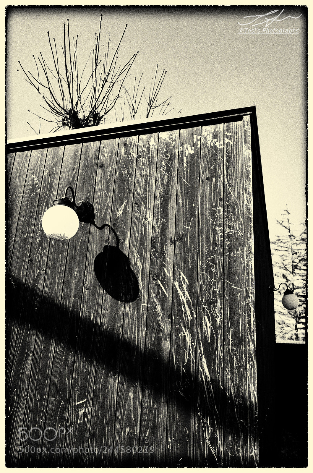 Ricoh GR sample photo. Black wall  photography
