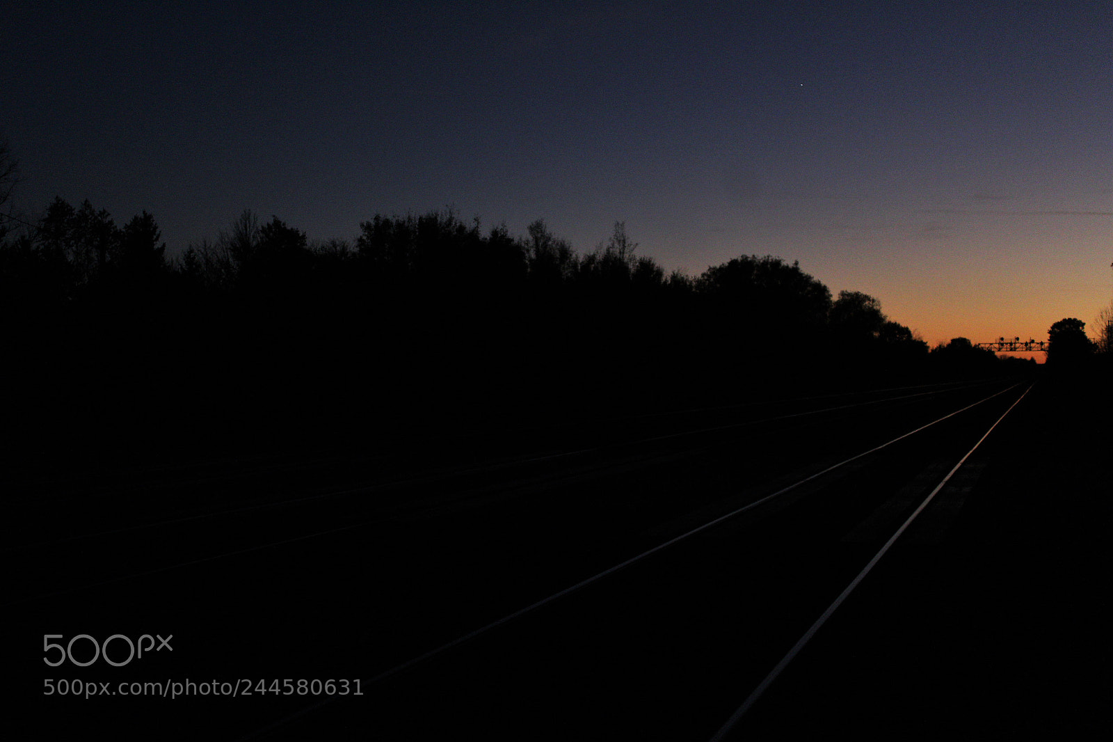 Canon EOS 1200D (EOS Rebel T5 / EOS Kiss X70 / EOS Hi) sample photo. Sunset at bayview road photography