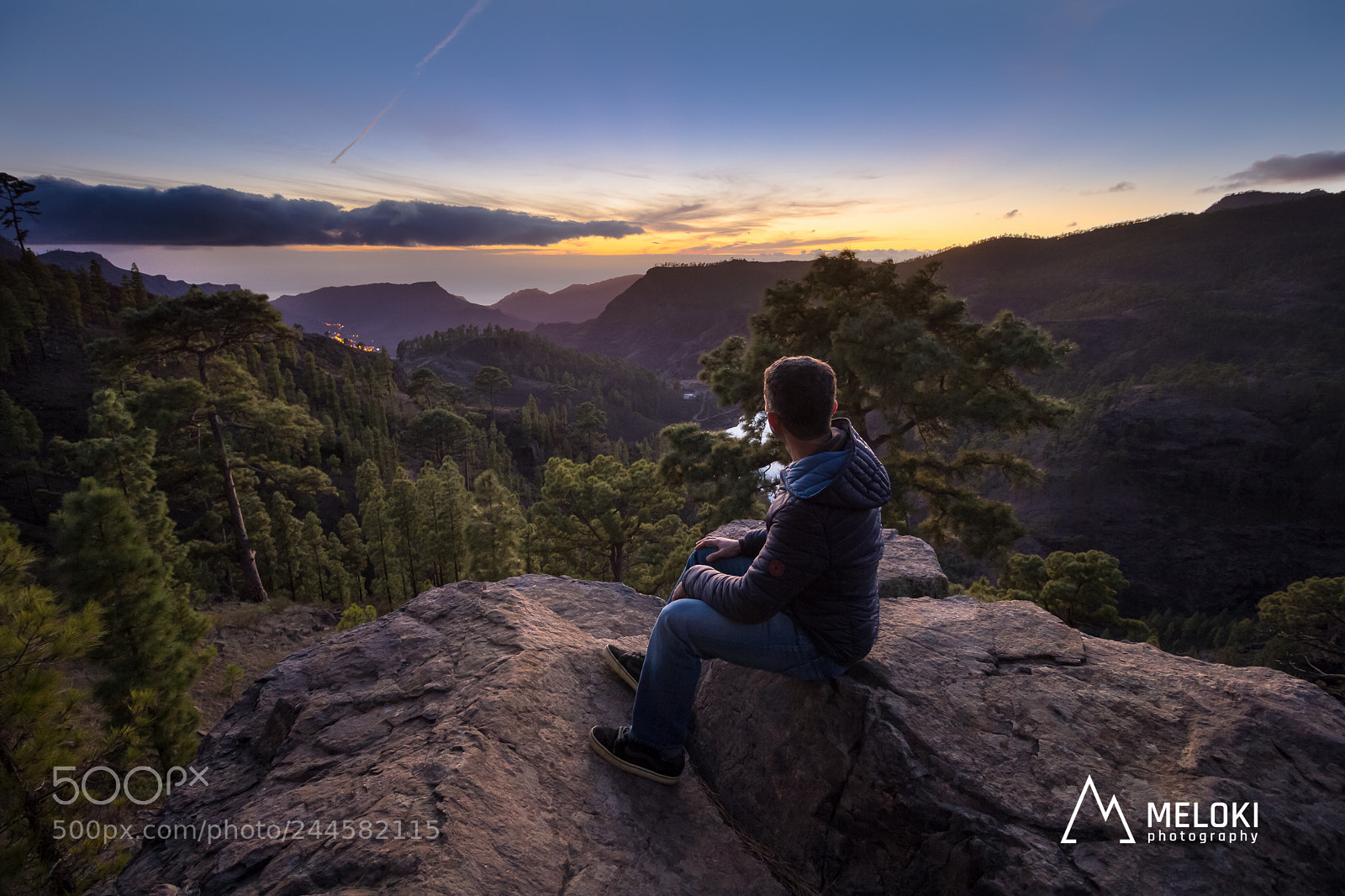 Canon EOS 60D sample photo. Seated on the rocks photography