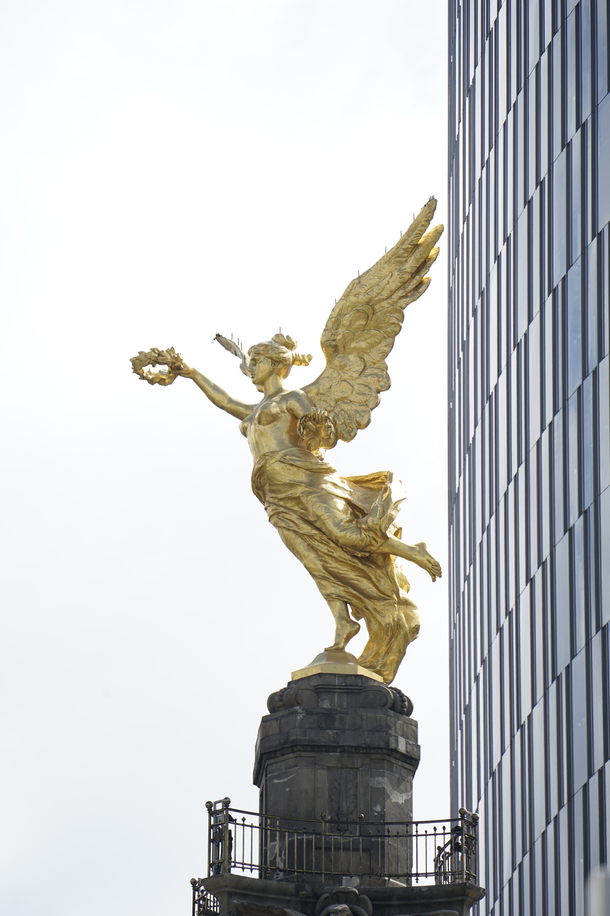 Sony FE 70-300mm F4.5-5.6 G OSS sample photo. Independence angel 2 photography