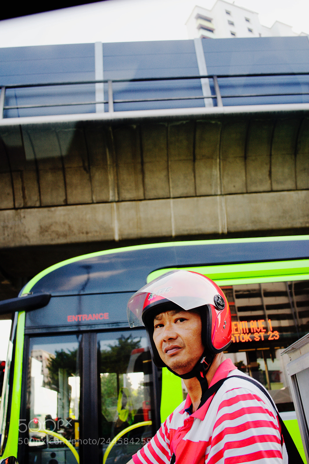 Sony Cyber-shot DSC-RX1 sample photo. Chinese man on a photography