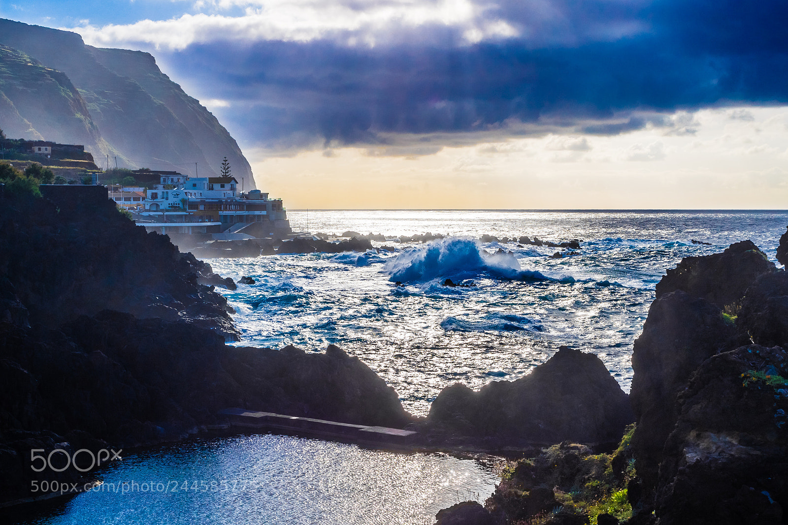 Olympus OM-D E-M5 sample photo. Porto moniz photography