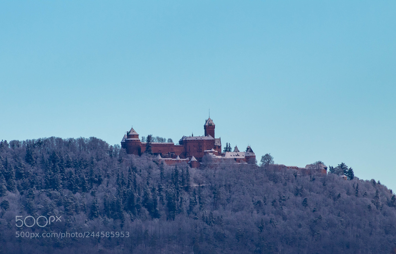 Canon EOS 1300D (EOS Rebel T6 / EOS Kiss X80) sample photo. Chateau enneige photography