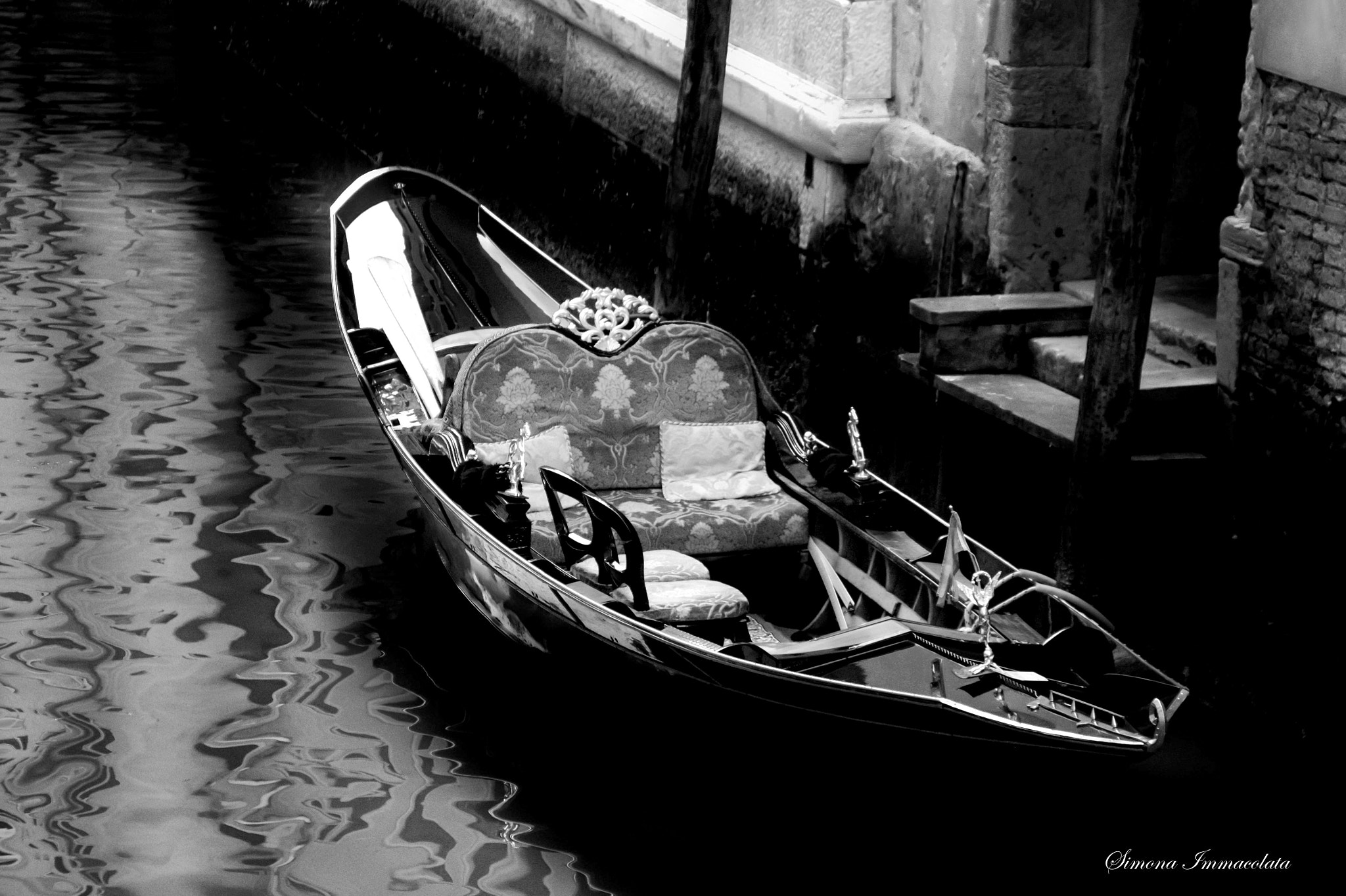 Canon EOS 650D (EOS Rebel T4i / EOS Kiss X6i) sample photo. Gondola photography