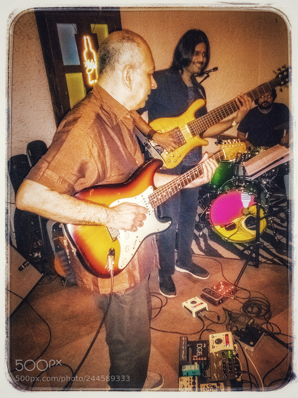 OnePlus A3003 sample photo. Jam session photography