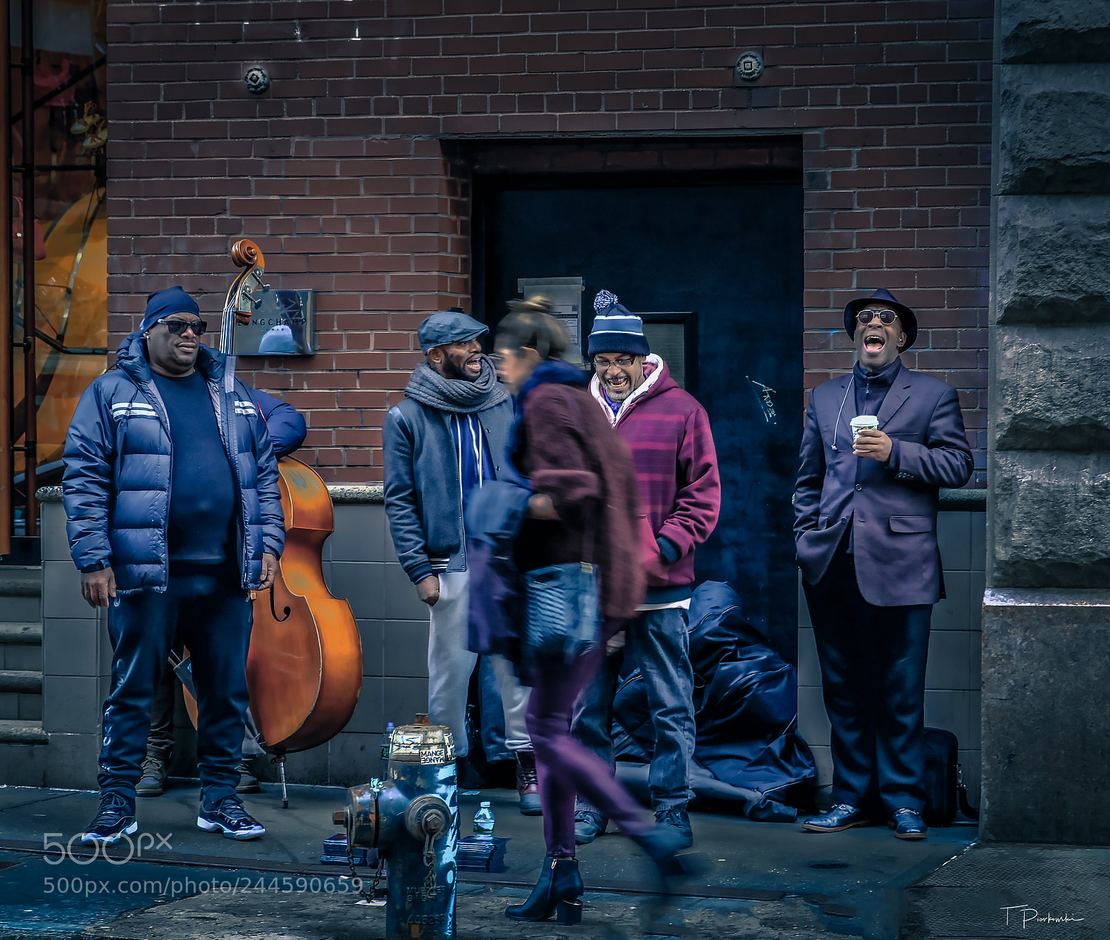 Fujifilm X-T2 sample photo. Street performers photography