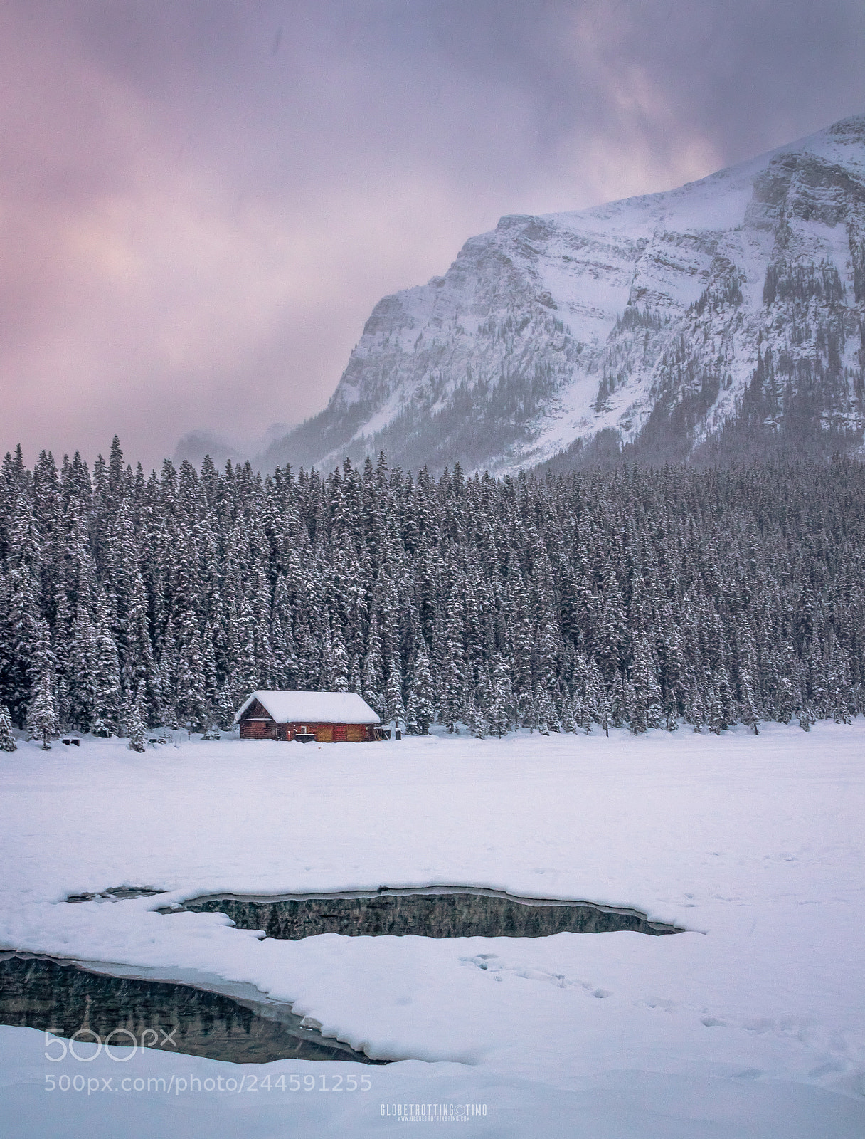 Canon EOS 550D (EOS Rebel T2i / EOS Kiss X4) sample photo. Lake louise hut photography